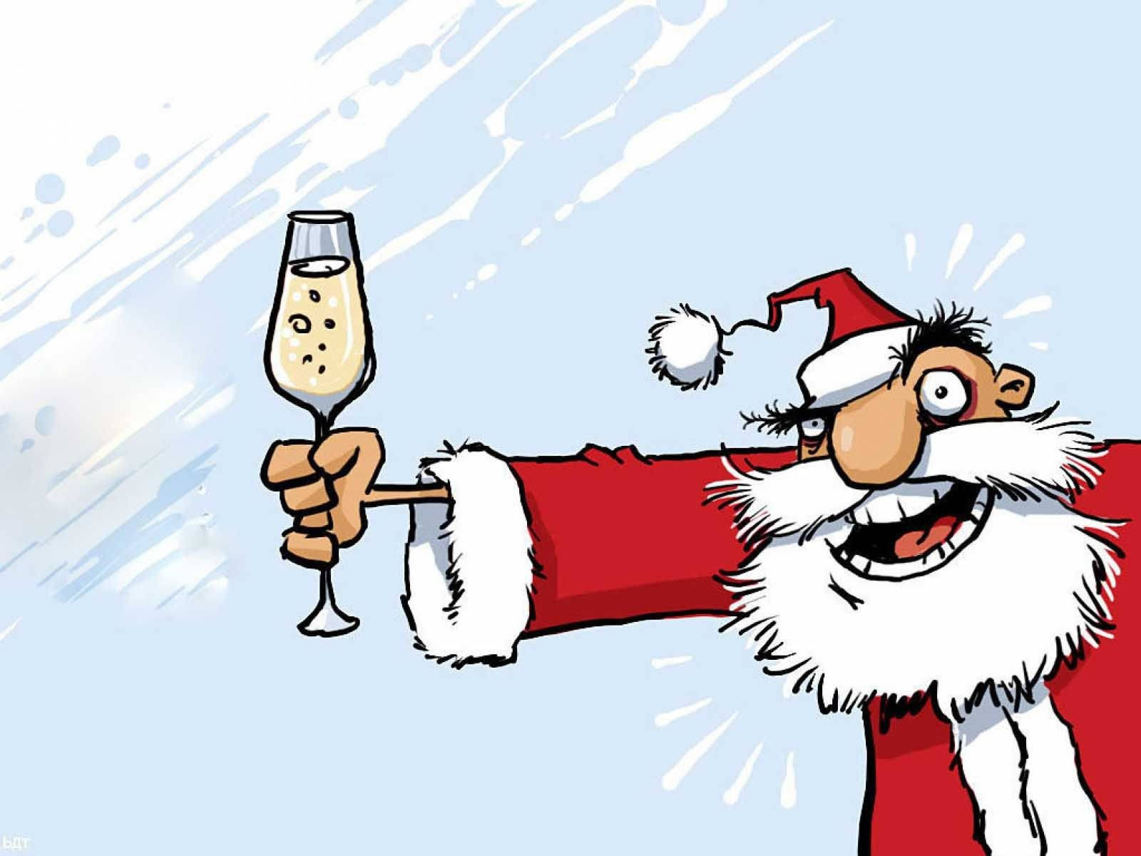 Santa Claus 桌布 壁紙 — 一個卡通聖誕老人帶著狂野的表情，在雪藍色背景前用香檳杯敬酒。