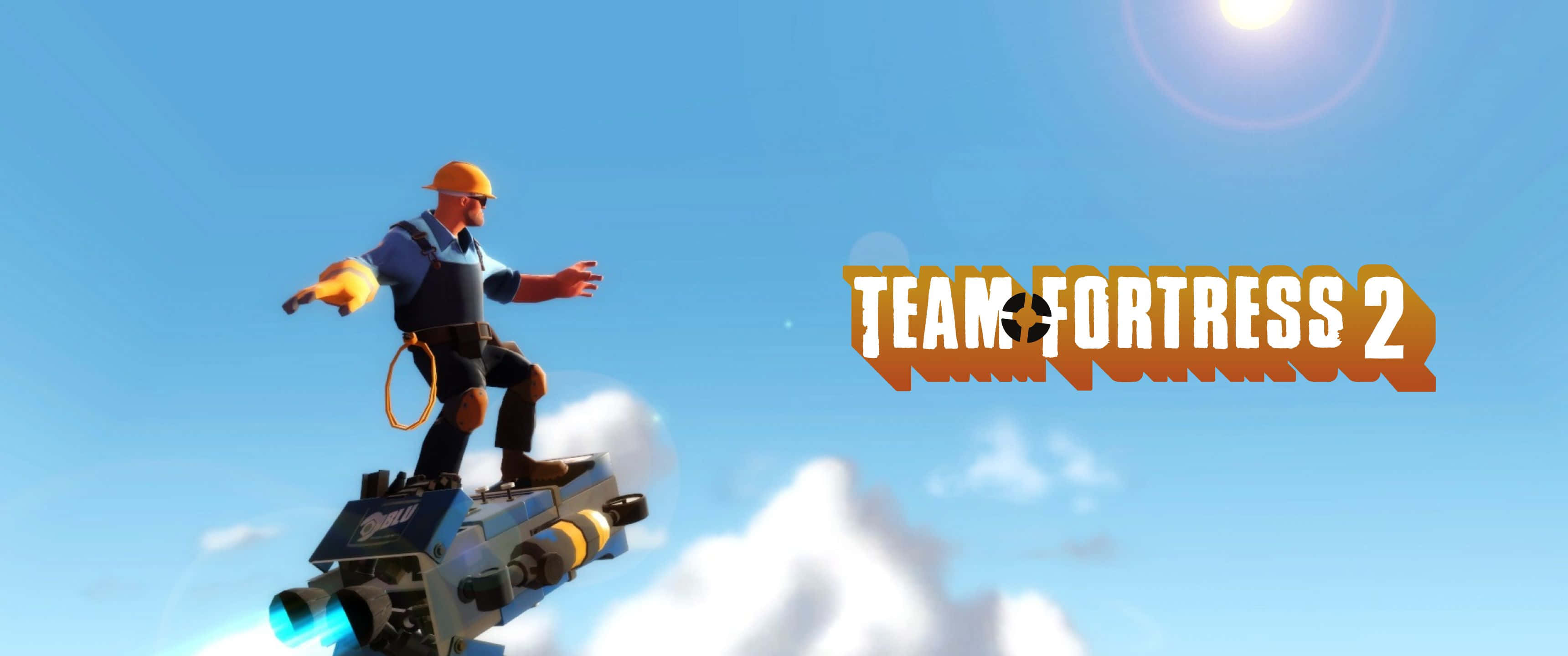 3440x1440p Tf2 桌布 壁紙 — 一個卡通風格的工程師乘坐噴氣背包飛過明亮的藍天，有蓬鬆的雲朵和 Team Fortress 2 標誌。