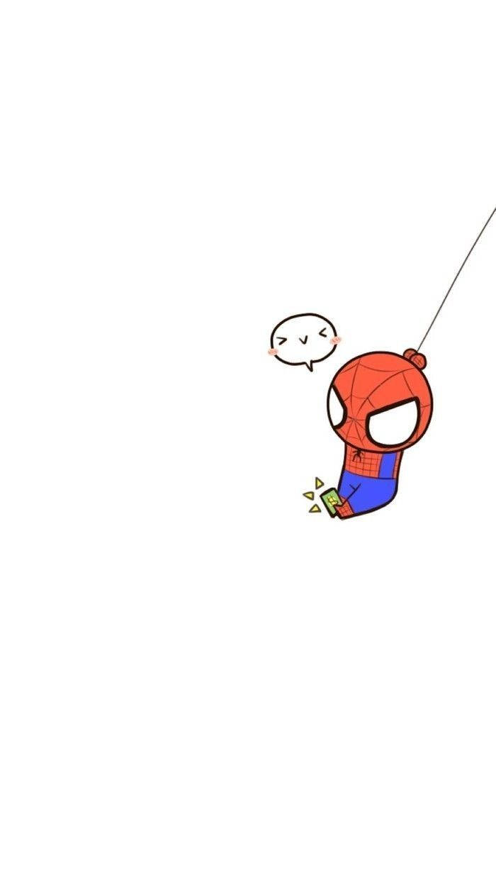 Cute Marvel 桌布 壁紙 — 一個可愛的Q版蜘蛛人倒掛在蜘蛛網上，一邊用手機打字，一邊有開心的對話氣泡。