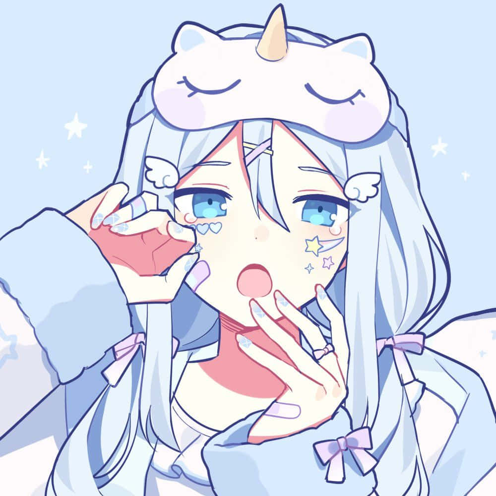 Cute Anime Profile 桌布 壁紙 — 一個可愛的動漫女孩，銀色頭髮和藍色眼睛，戴著獨角貓帽，臉紅地拿著一個心形物體。