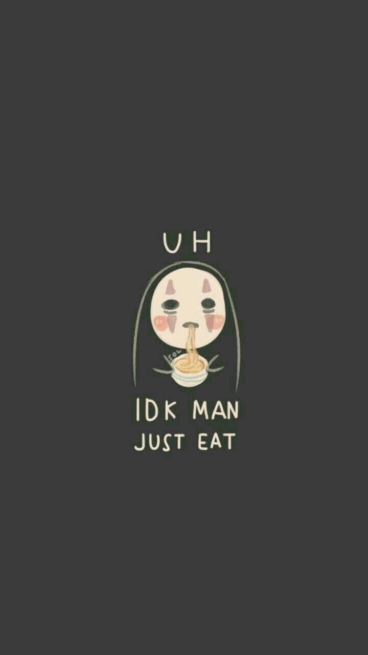一個Q版動漫角色正在吃麵，並帶有文字「UH IDK MAN JUST EAT」。 — 吉卜力工作室 GIF 壁紙