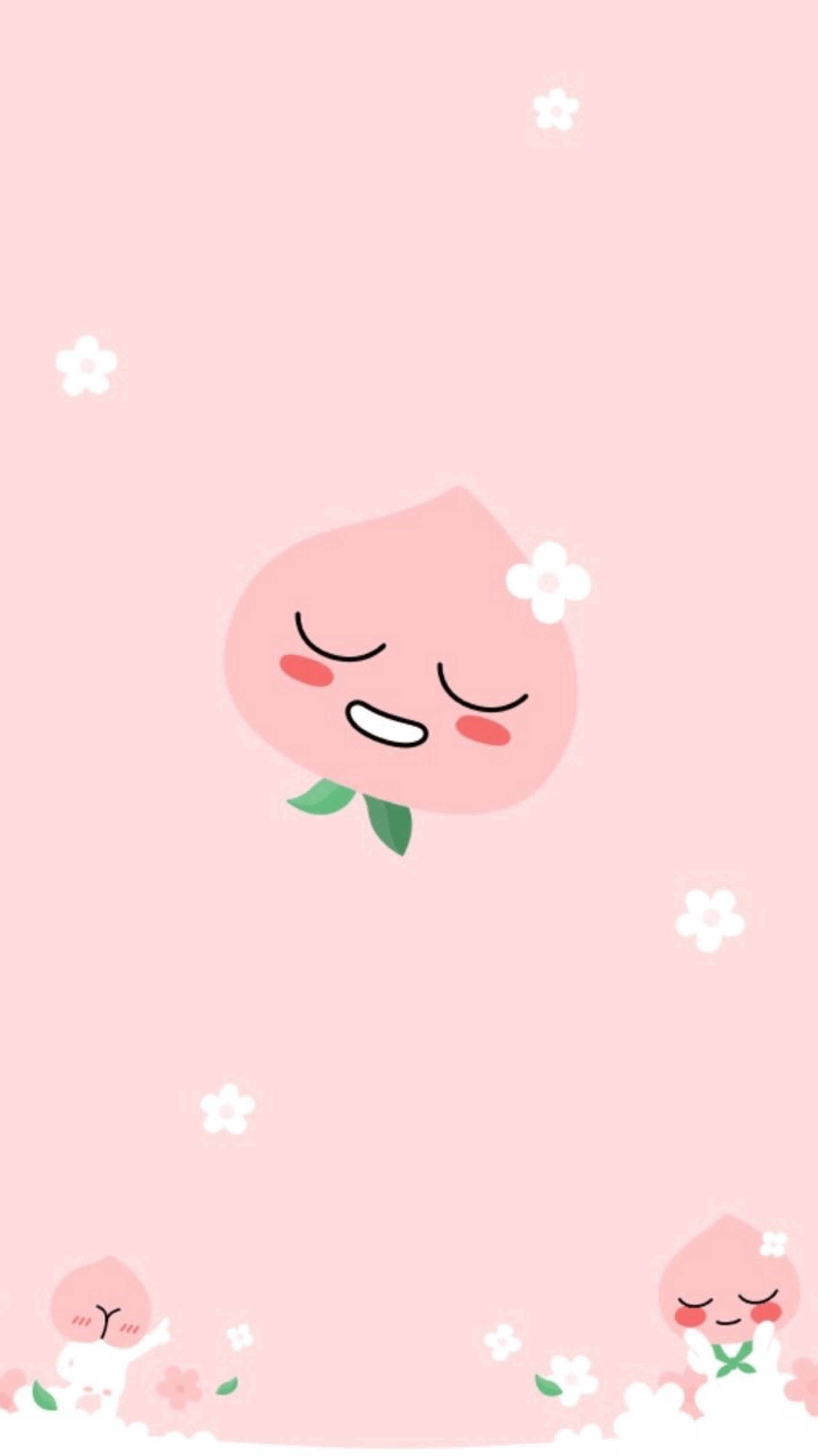 Kakao 桌布 壁紙 — 一個可愛的粉紅色卡通桃子，閉著眼睛微笑，輕輕漂浮在白色花朵之間，背景是柔和的粉紅色。
