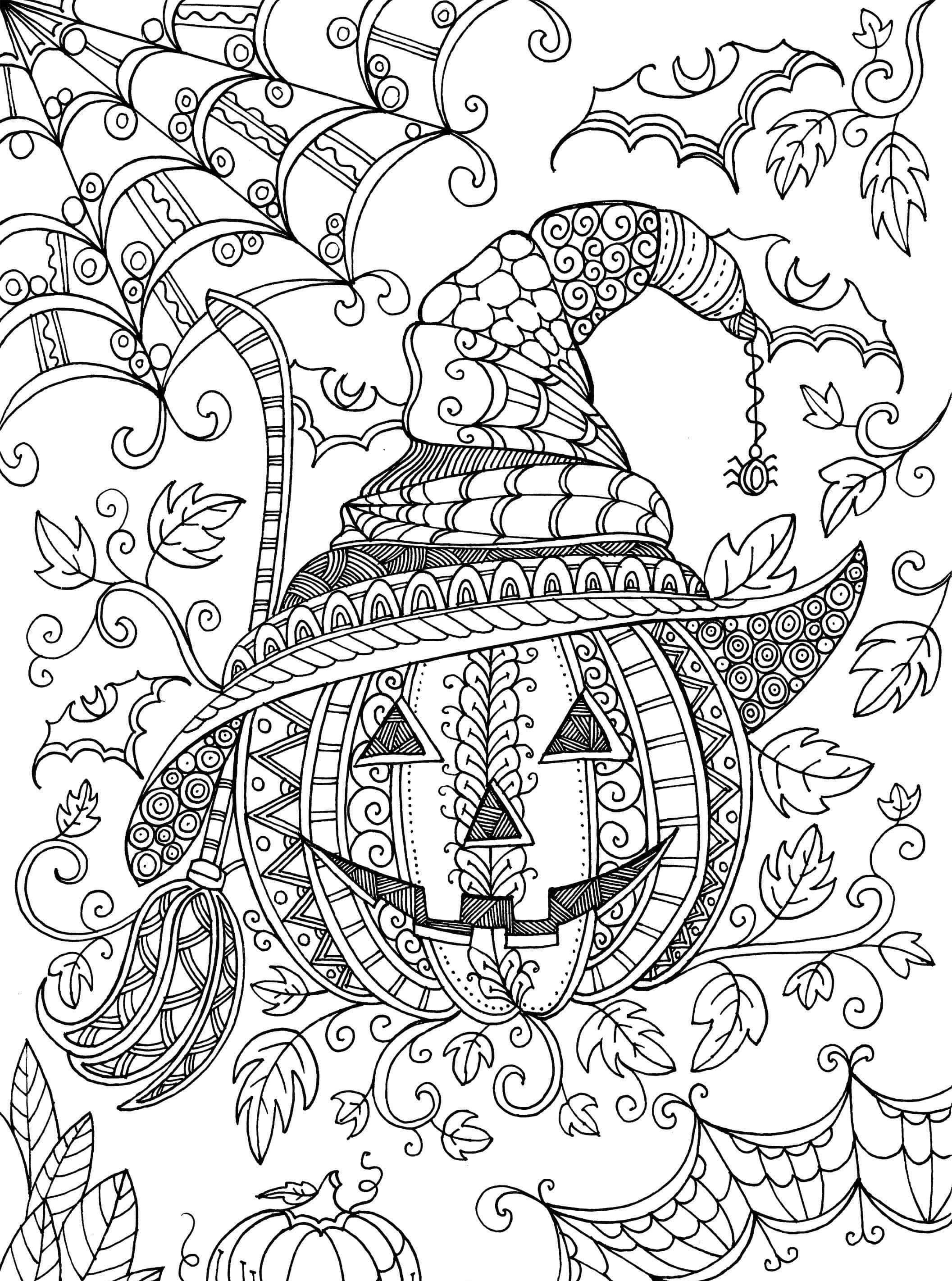 Fall Coloring 桌布 壁紙 — 一個圖案複雜的萬聖節南瓜，戴著巫婆帽，周圍環繞著蝙蝠、樹葉和蜘蛛網，黑白配色。