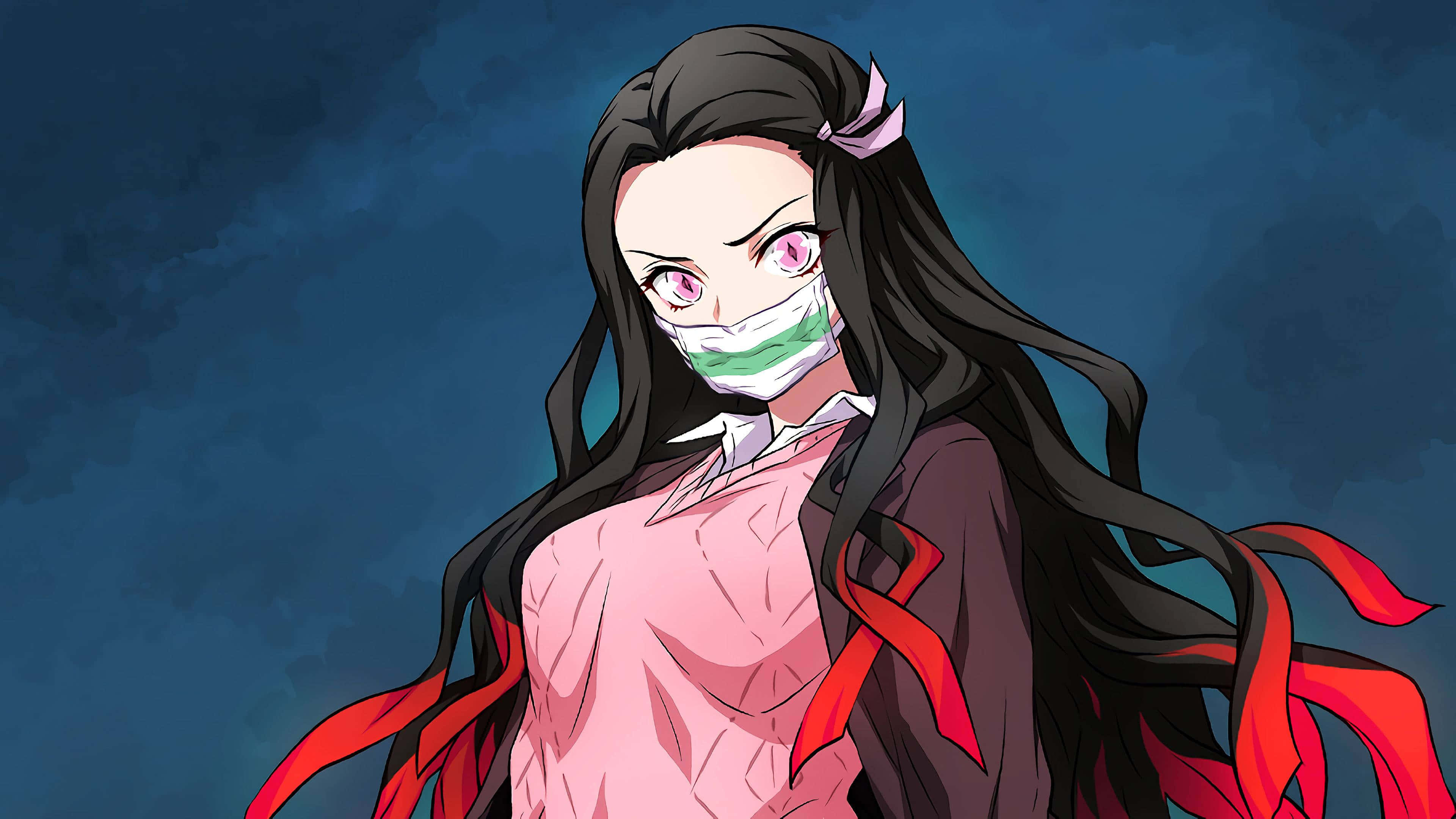 動漫女孩 桌布 壁紙 — 一個堅定的動漫女孩，長長的黑髮和粉紅色的眼睛，戴著口罩和紅色絲帶，背景是深藍色。