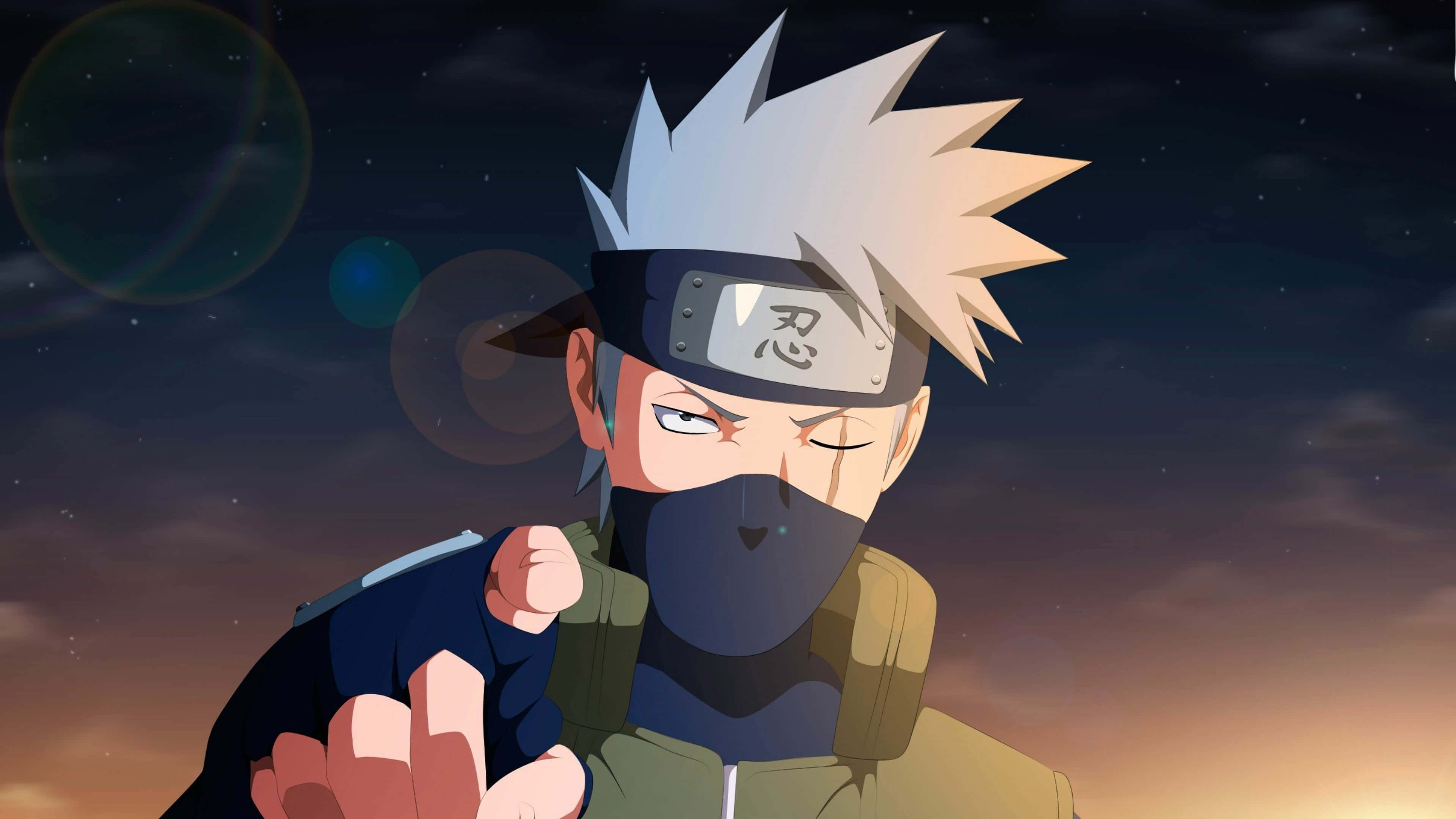 Naruto Group 桌布 壁紙 — 一個堅定的動漫忍者，擁有尖刺的白髮和面具，站在有鏡頭光暈的星空暮色天空前。