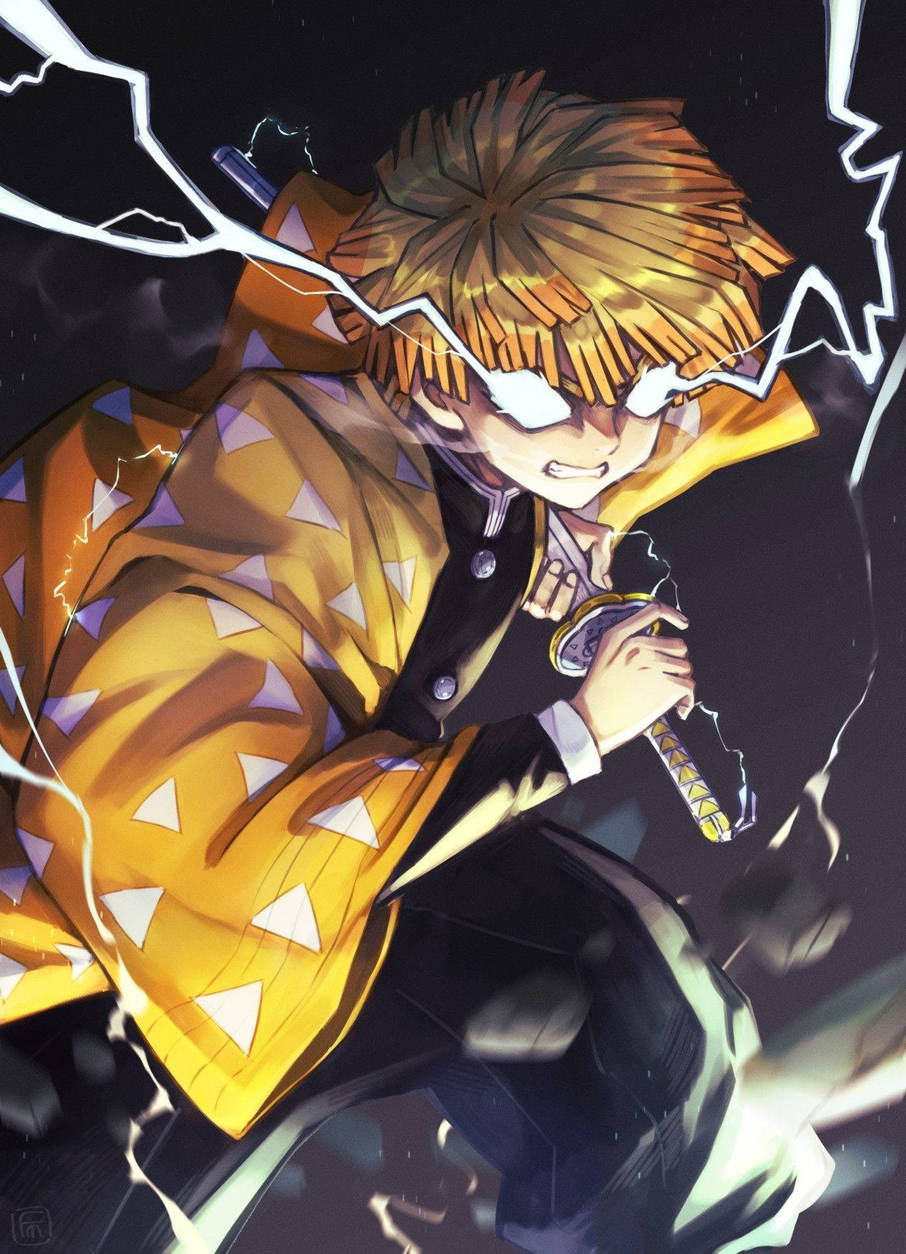 Demon Slayer Zenitsu 桌布 壁紙 — 一個堅定的動漫戰士，有著刺蝟般的金髮，在黑暗背景下揮舞著一把發光的劍，閃電在他周圍劈啪作響。