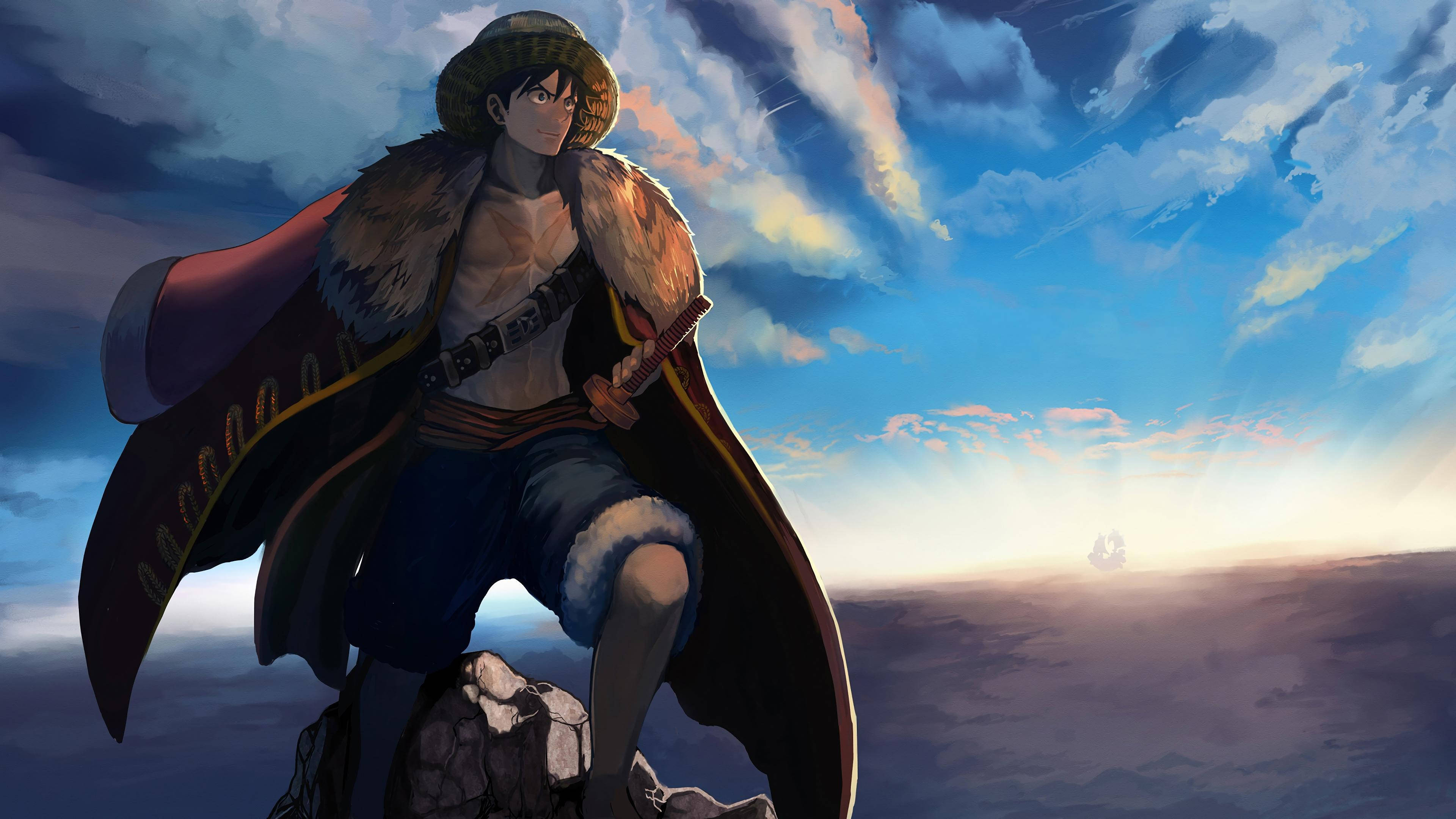 luffy 4K 桌布 壁紙 — 一個堅定的動漫海盜，戴著草帽，穿著毛皮襯裡的外套，站在日落時的懸崖頂上，凝視著地平線上的遠方船隻。