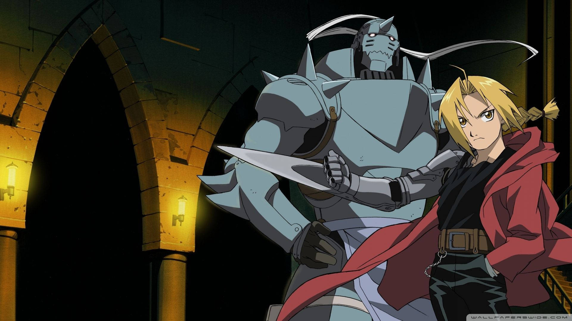 Fullmetal Alchemist 桌布 壁紙 — 一個堅定的金髮動漫角色穿著紅色外套，站在一個昏暗的石拱門中，旁邊是一個高聳的裝甲自動機。