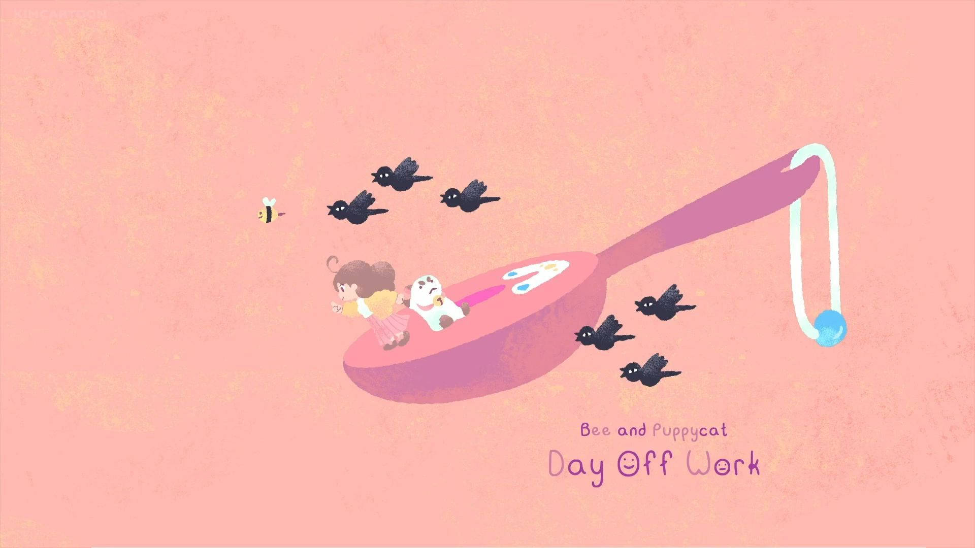 bee and puppycat 桌布 壁紙 — 一個夢幻的插畫，描繪一個女孩和一隻貓在一個巨大的粉紅色湯匙上休息，周圍有黑色的鳥，背景是柔和的粉紅色紋理。
