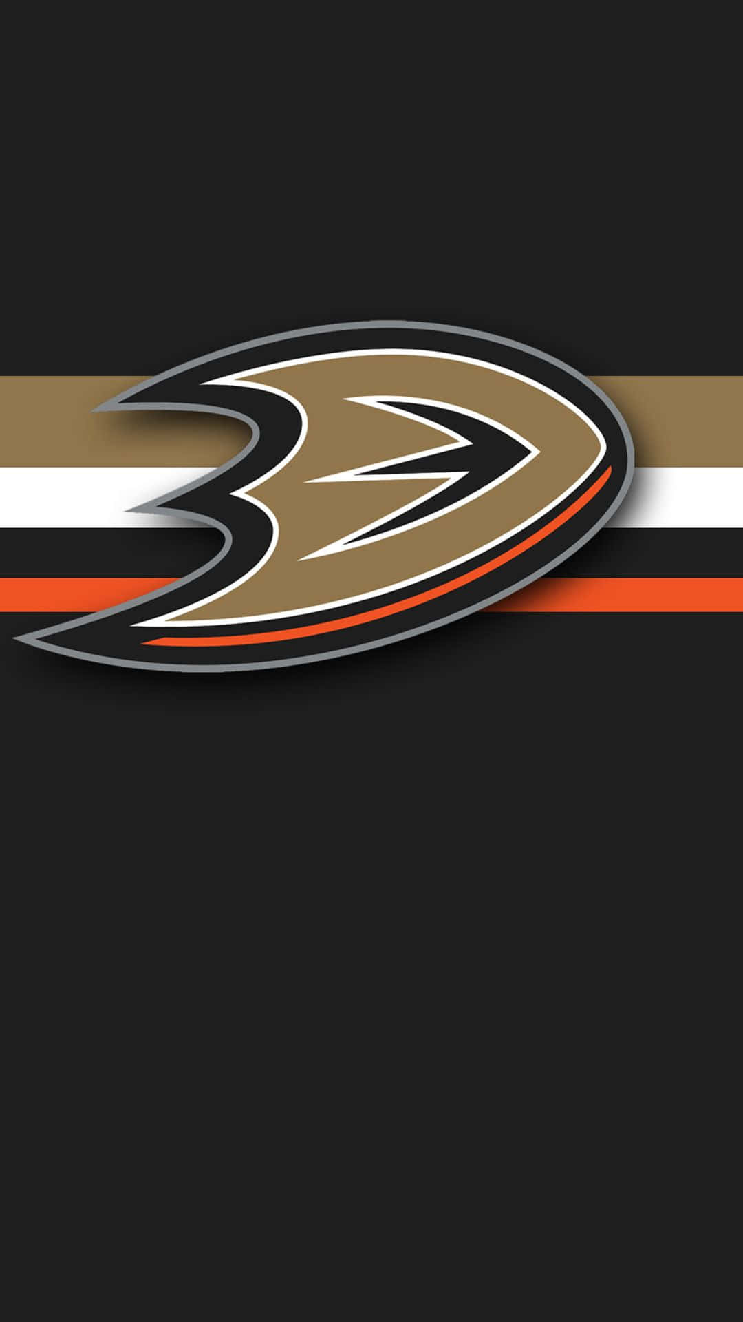 安納海姆鴨隊 桌布 壁紙 — 一個大膽的 Anaheim Ducks 標誌居中放在黑色背景上，帶有金色、白色和橙色的水平條紋。
