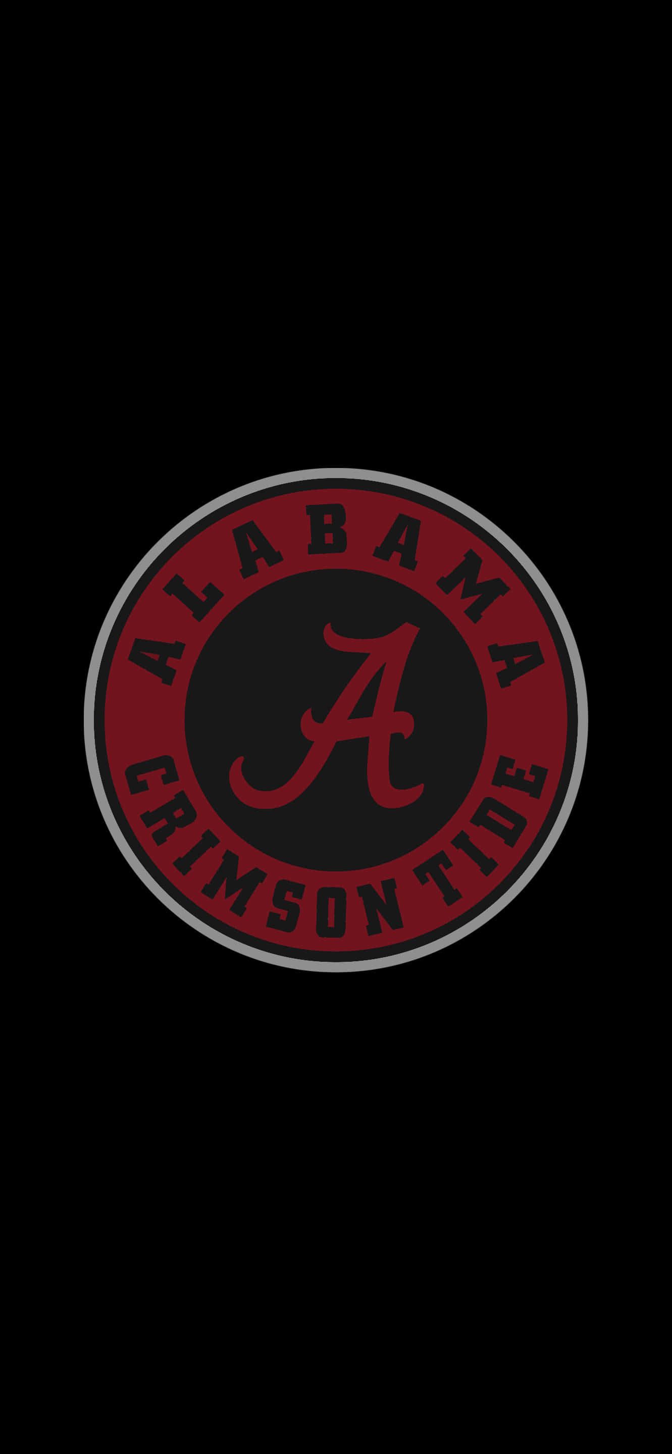 Alabama Football Logo 桌布 壁紙 — 一個大膽的深紅色和黑色阿拉巴馬紅潮隊標誌，居中在純黑色背景上。