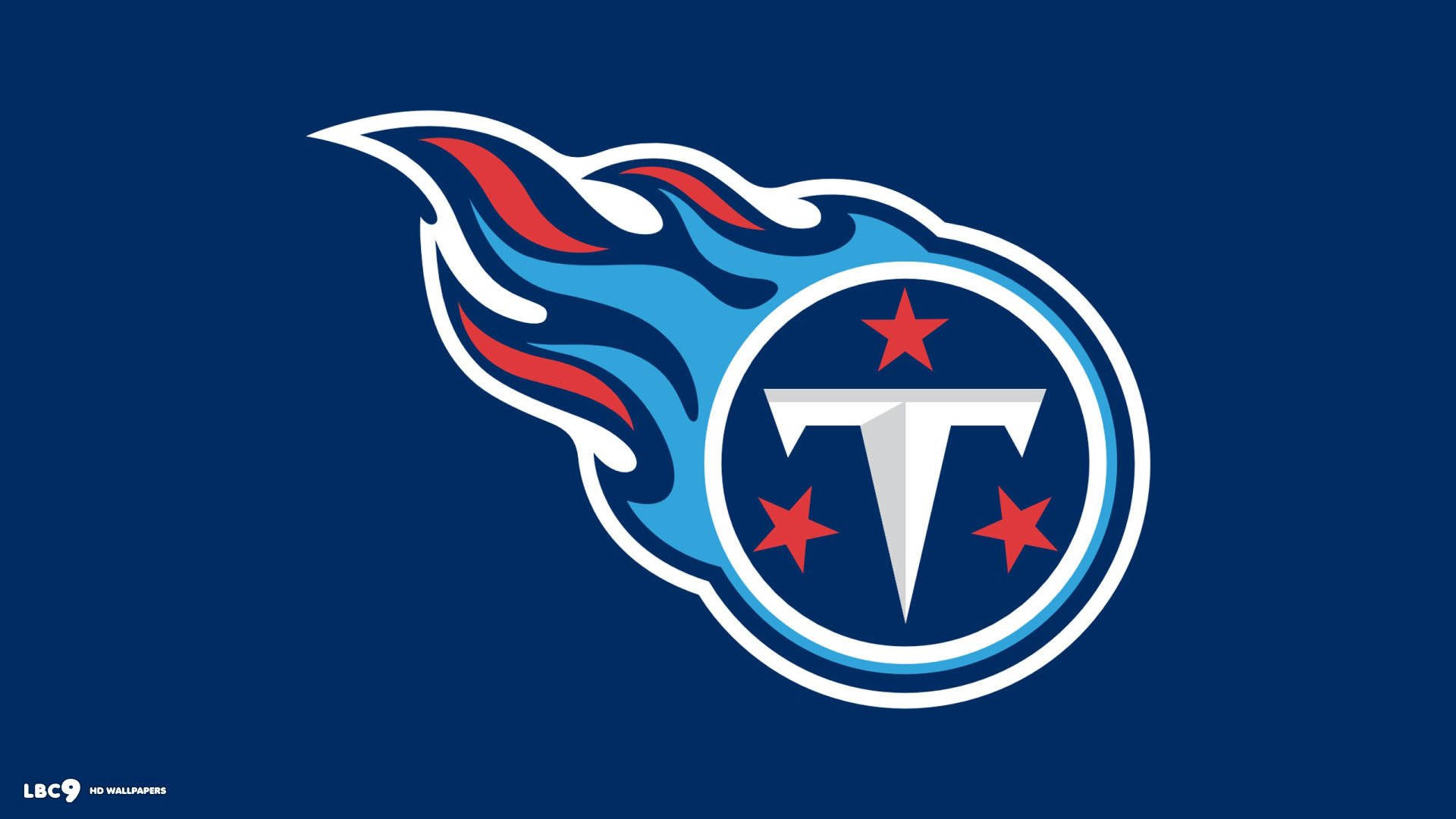 NFL Teams 桌布 壁紙 — 一個大膽的田納西泰坦隊標誌，採用藍色和紅色火焰設計，並在深藍色背景上帶有三顆星。