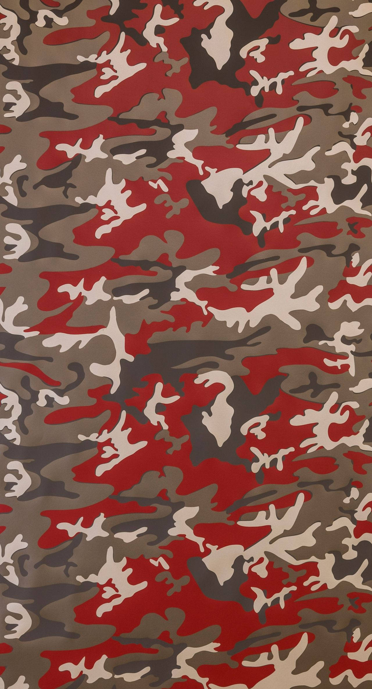 Red Camo 桌布 壁紙 — 一個大膽的紅棕色和米色迷彩圖案，不規則的斑點覆蓋整個畫面。