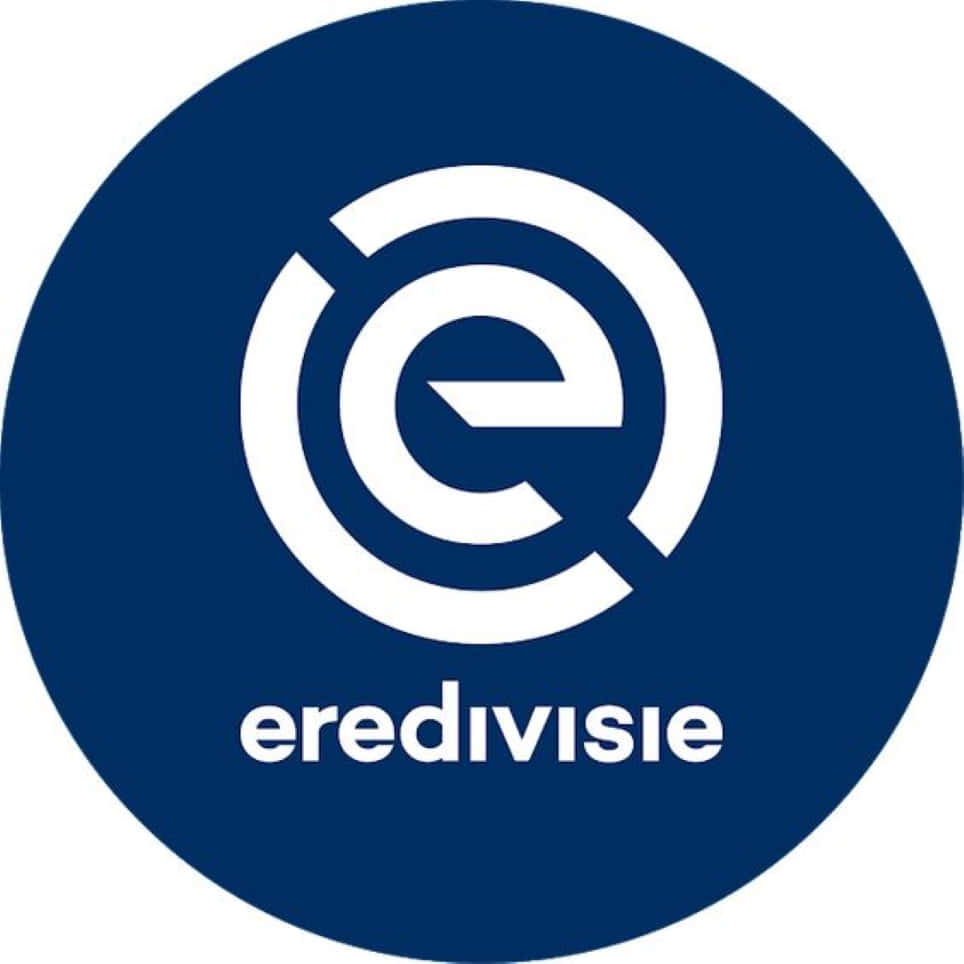Eredivisie 桌布 壁紙 — 一個大膽的藍色圓形標誌，帶有風格化的白色「e」和下方的「eredivisie」字樣。