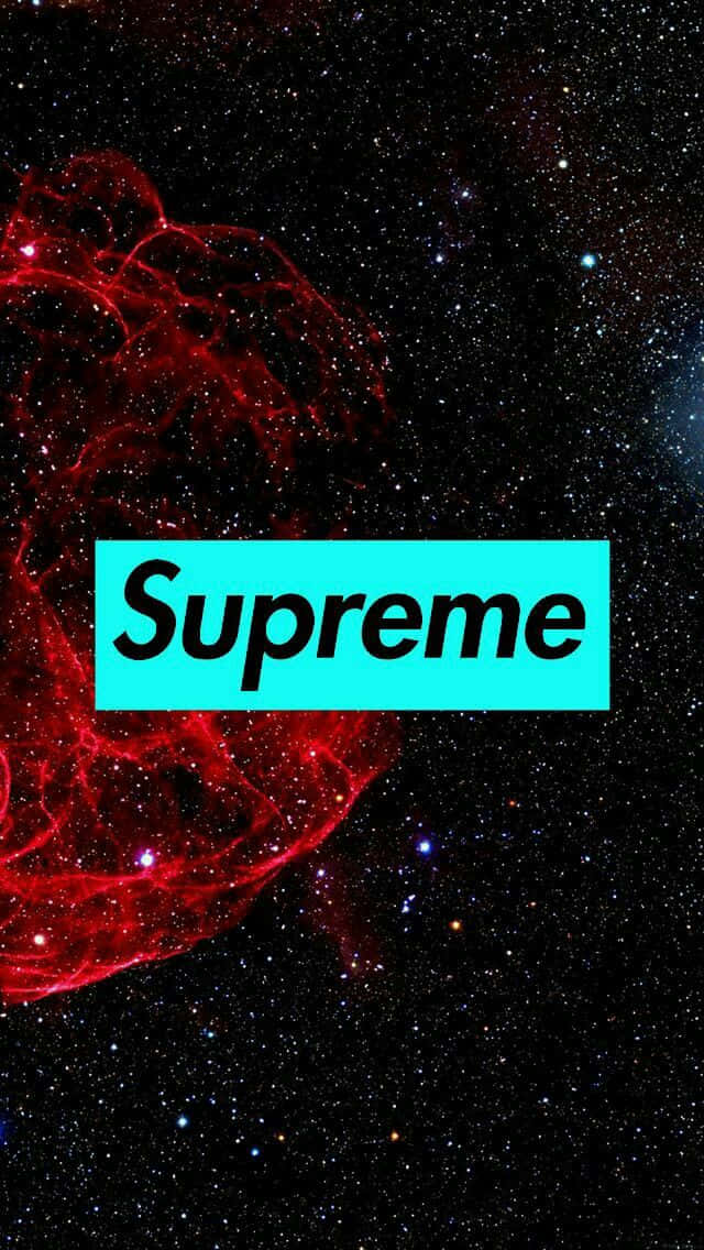 supreme 桌布 壁紙 — 一個大膽的青綠色Supreme標誌漂浮在宇宙場景上，有發光的紅色星雲和散落的星星。