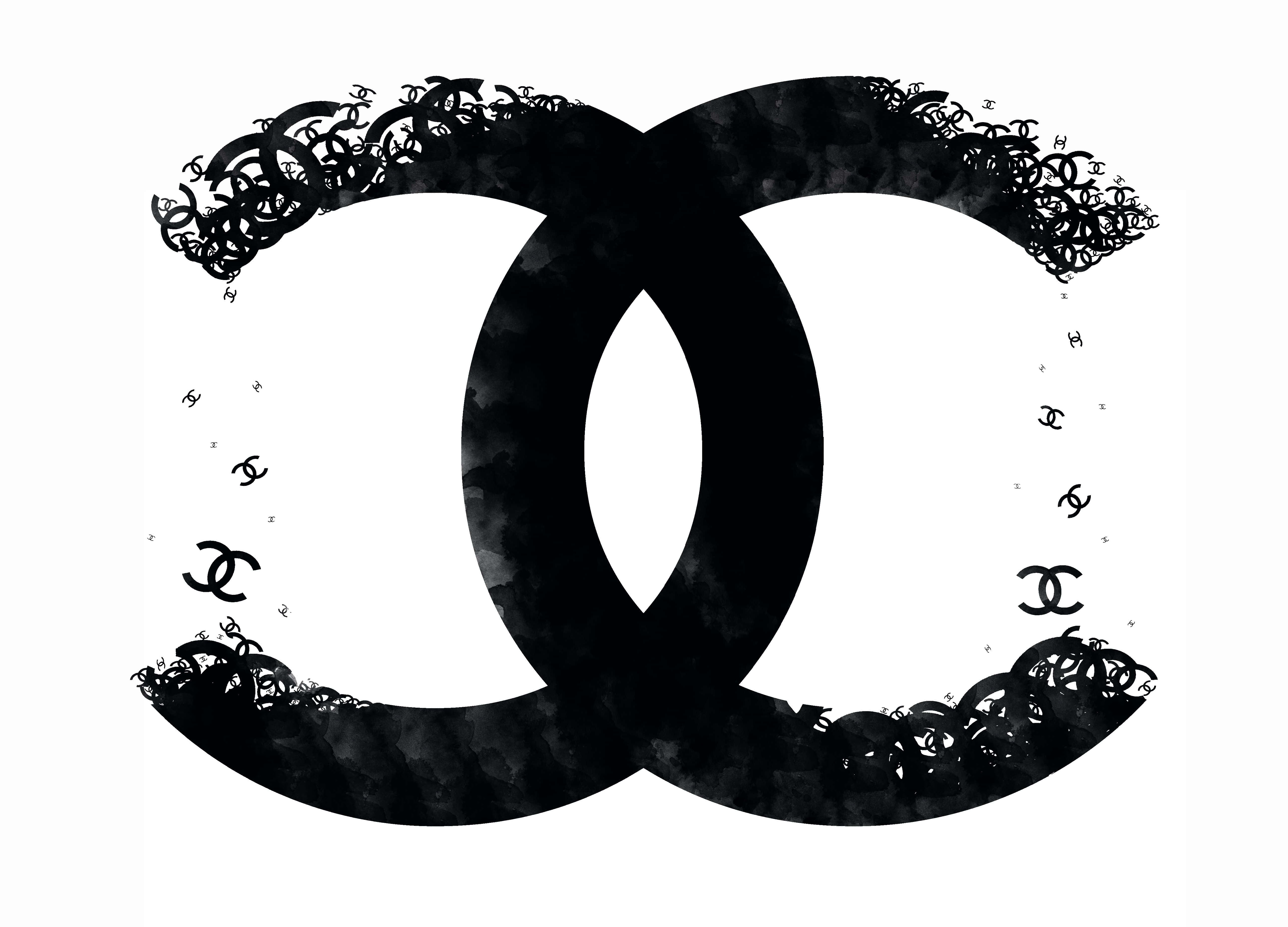 香奈兒標誌 桌布 壁紙 — 一個大膽的黑色 Chanel 標誌，帶有複雜的重複圖案在其邊緣旋轉，襯托在純白色背景上。
