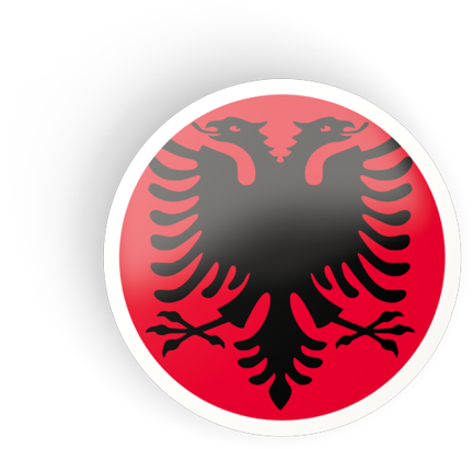 Albania 桌布 壁紙 — 一個大膽的黑色雙頭鷹徽章，居中於一個帶有白色邊框的鮮紅色圓形背景上。