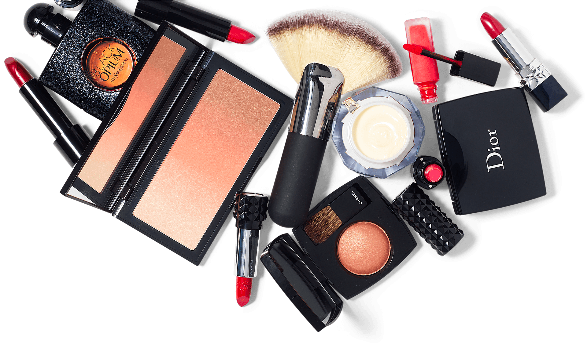 Cosmetics Products 桌布 壁紙 — 一個奢華的平鋪佈局，包括唇膏、腮紅和刷子等高端化妝品，排列在黑色背景上。