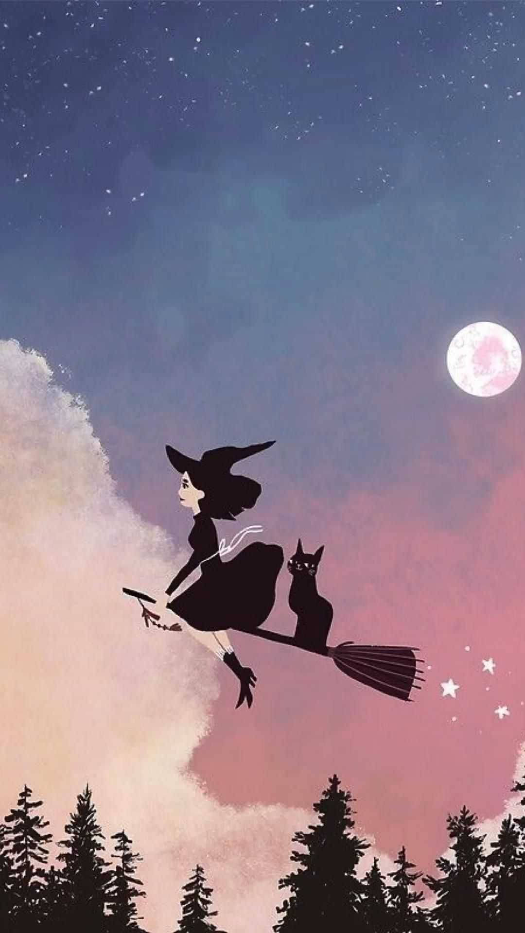 witchcraft 桌布 壁紙 — 一個女巫和她的黑貓在滿月的星空暮色天空下騎著掃帚飛行。
