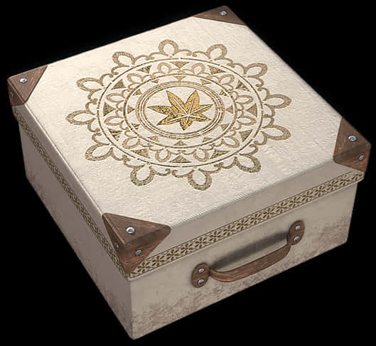 Box 桌布 壁紙 — 一個奶油色裝飾盒，帶有金色曼陀羅設計和皮革角，放在黑色背景上。
