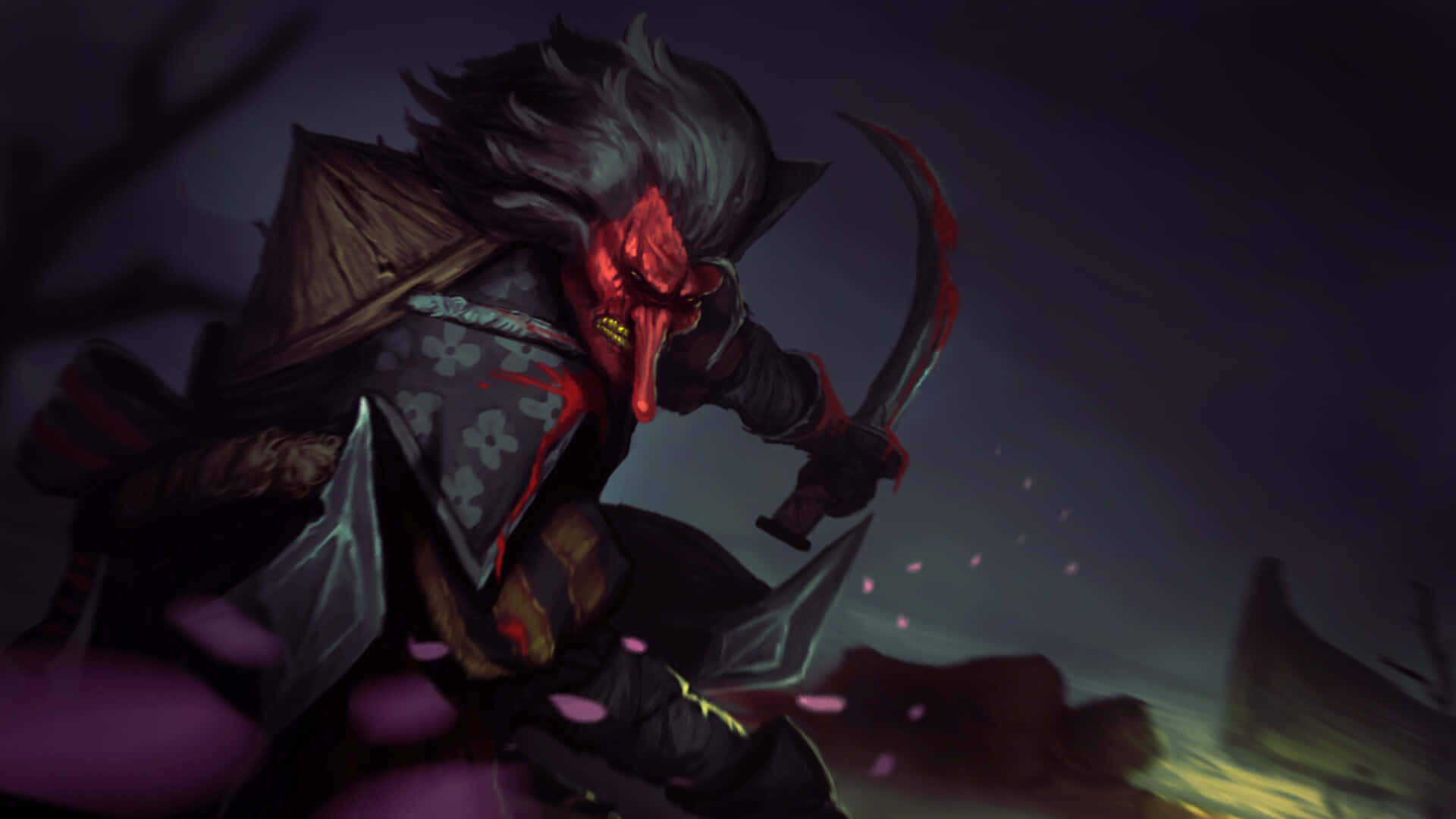 Tengu 桌布 壁紙 — 一個威嚇性的紅面戰士，頭髮狂野，在黑暗的天空下，在飄落的粉紅色花瓣中揮舞著彎曲的刀刃。