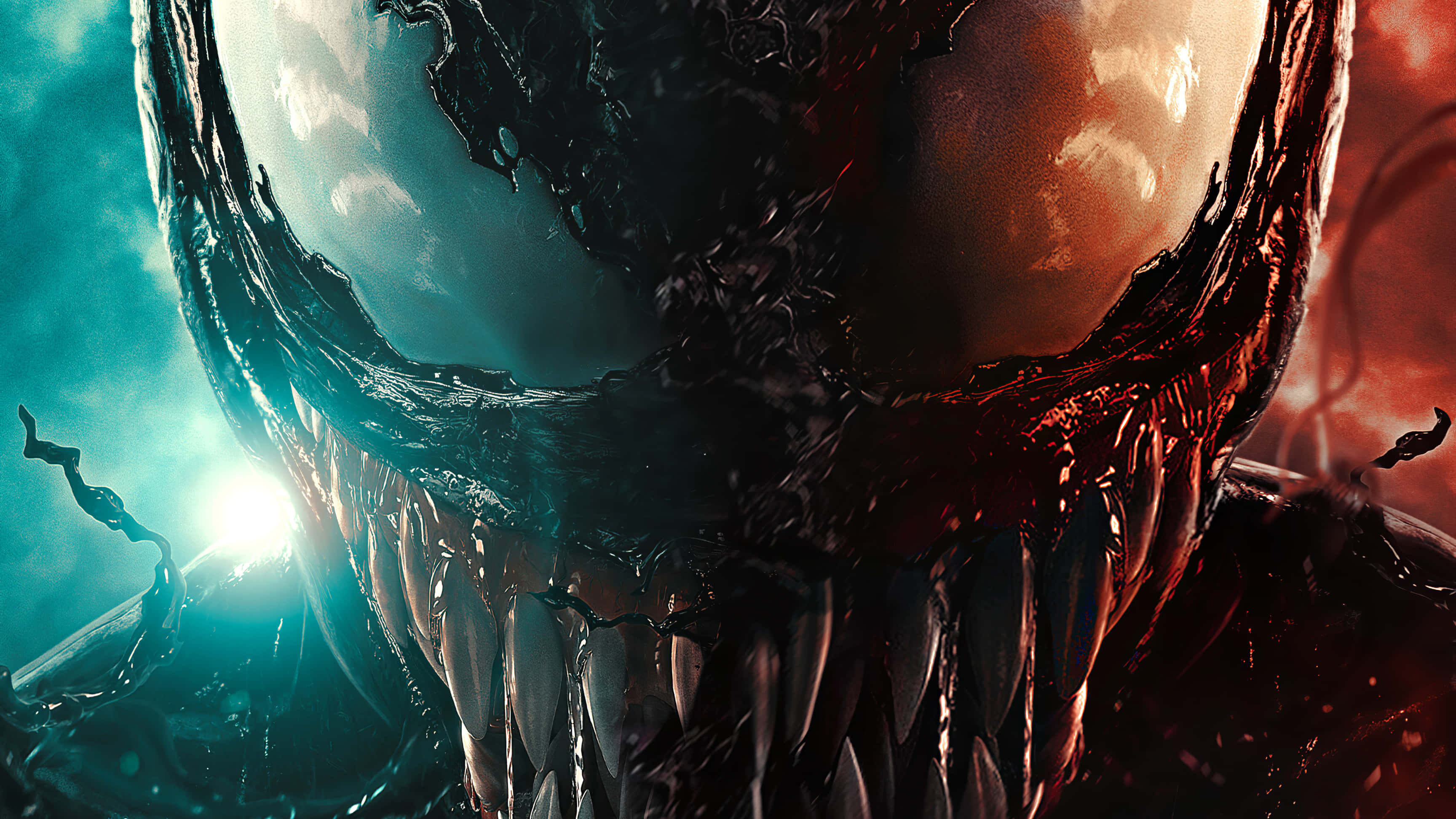 Cool Venom Vs Carnage 桌布 壁紙 — 一個威脅性的特寫，Venom 的怪誕面孔，發光的眼睛和鋒利的牙齒，背景是分開的青綠色和紅色。