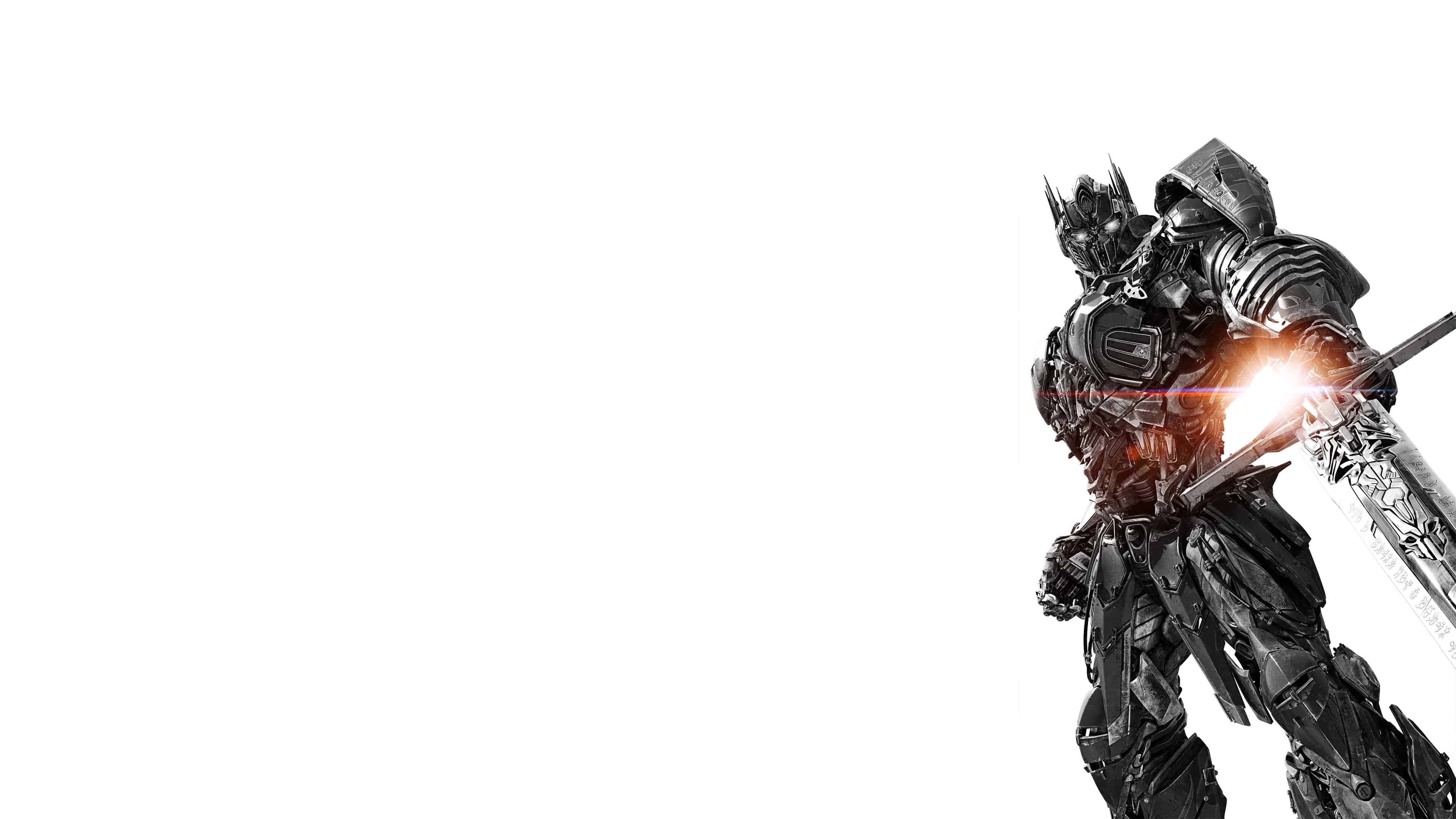 Optimus Prime 4K 桌布 壁紙 — 一個威脅性的黑色裝甲機器人戰士在純白背景上揮舞著發光的劍。