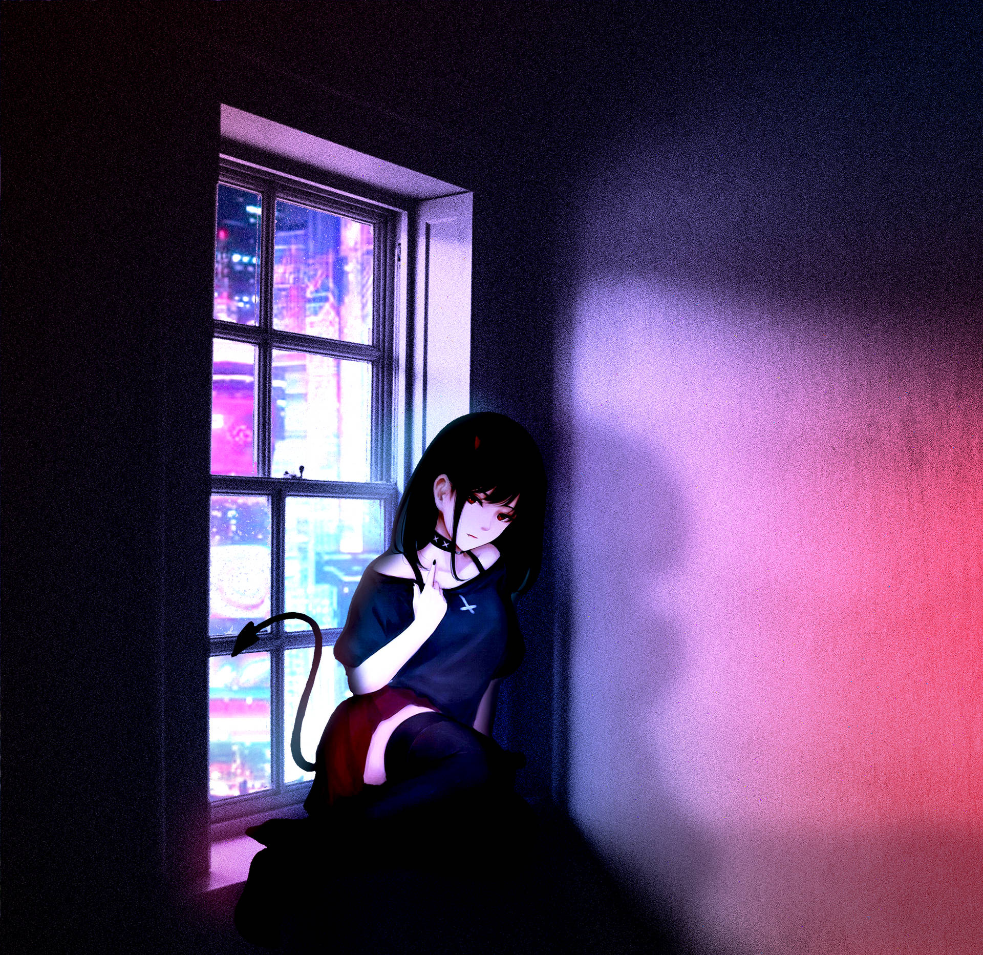 Sad Demon Girl 桌布 壁紙 — 一個孤獨的動漫女孩，長著尾巴，坐在窗邊，牆上投射出紫色和紅色的光芒，外面霓虹城市的燈光閃爍。