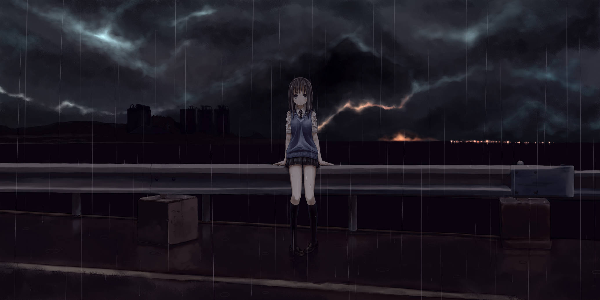Sad Girl 桌布 壁紙 — 一個孤獨的動漫女孩穿著校服，站在被雨水浸濕的高速公路天橋上，天空風雨交加，閃電劃過。