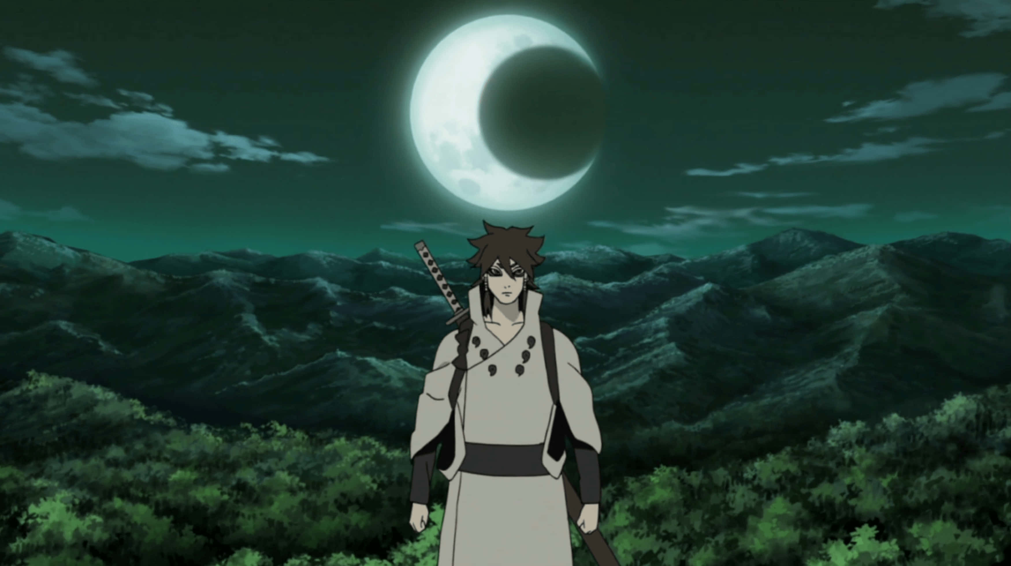 Indra ōtsutsuki 桌布 壁紙 — 一個孤獨的動漫忍者站在樹木繁茂的山丘上，新月之下，烏雲在上方翻滾。