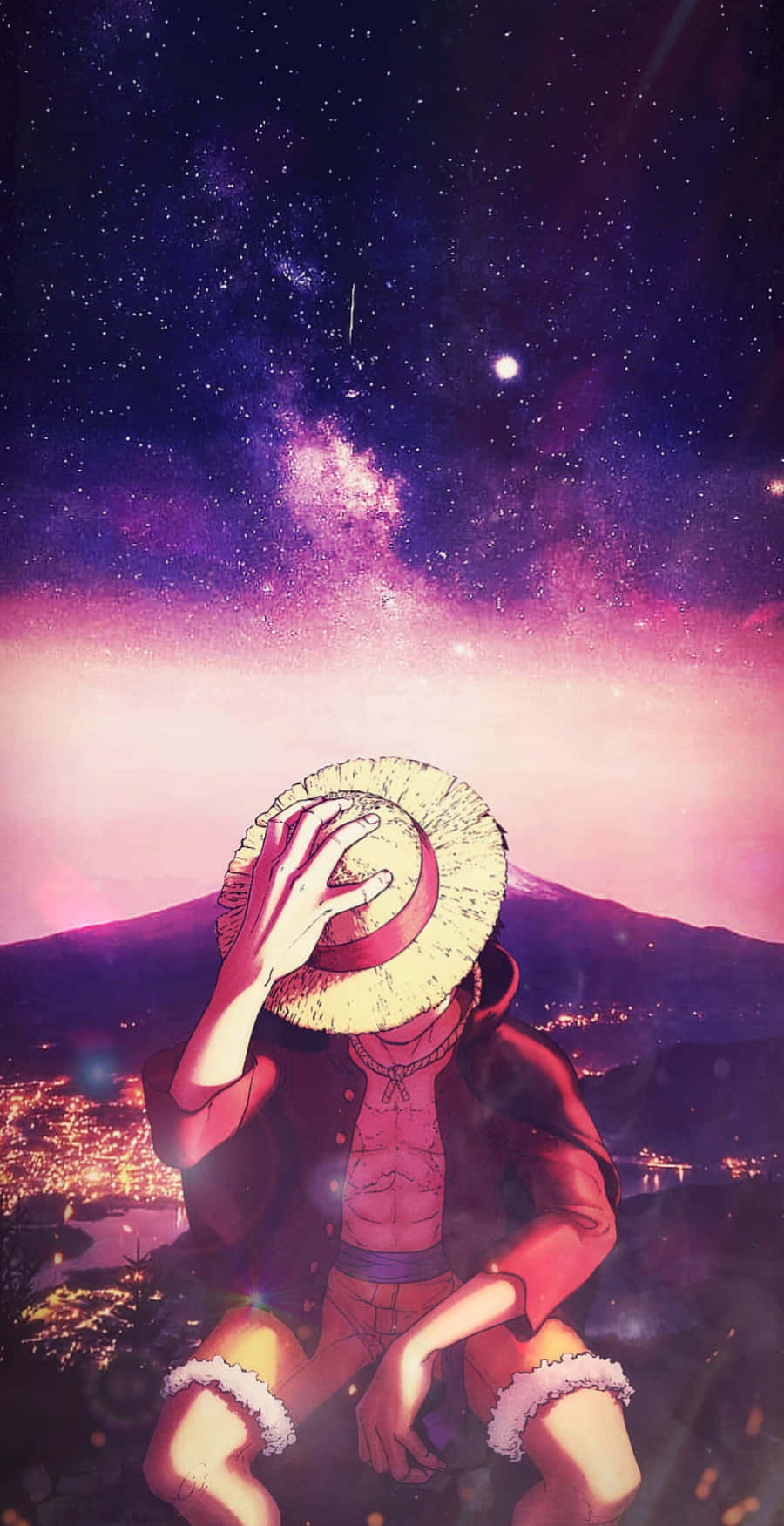 Luffy 桌布 壁紙 — 一個孤獨的動漫海盜坐在山頂上，在充滿活力的紫色和粉紅色星空下，上方有發光的銀河。
