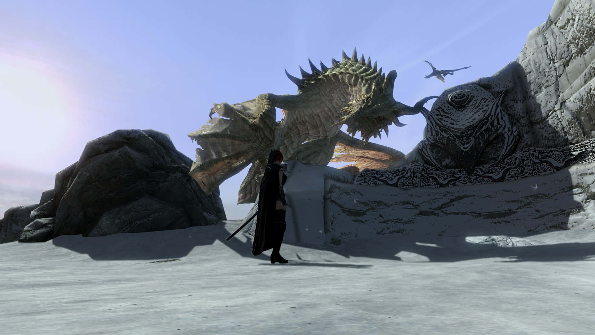 Skyrim Paarthurnax 桌布 壁紙 — 一個孤獨的戰士站在陽光明媚的雪崖上雕刻的巨大龍面前。