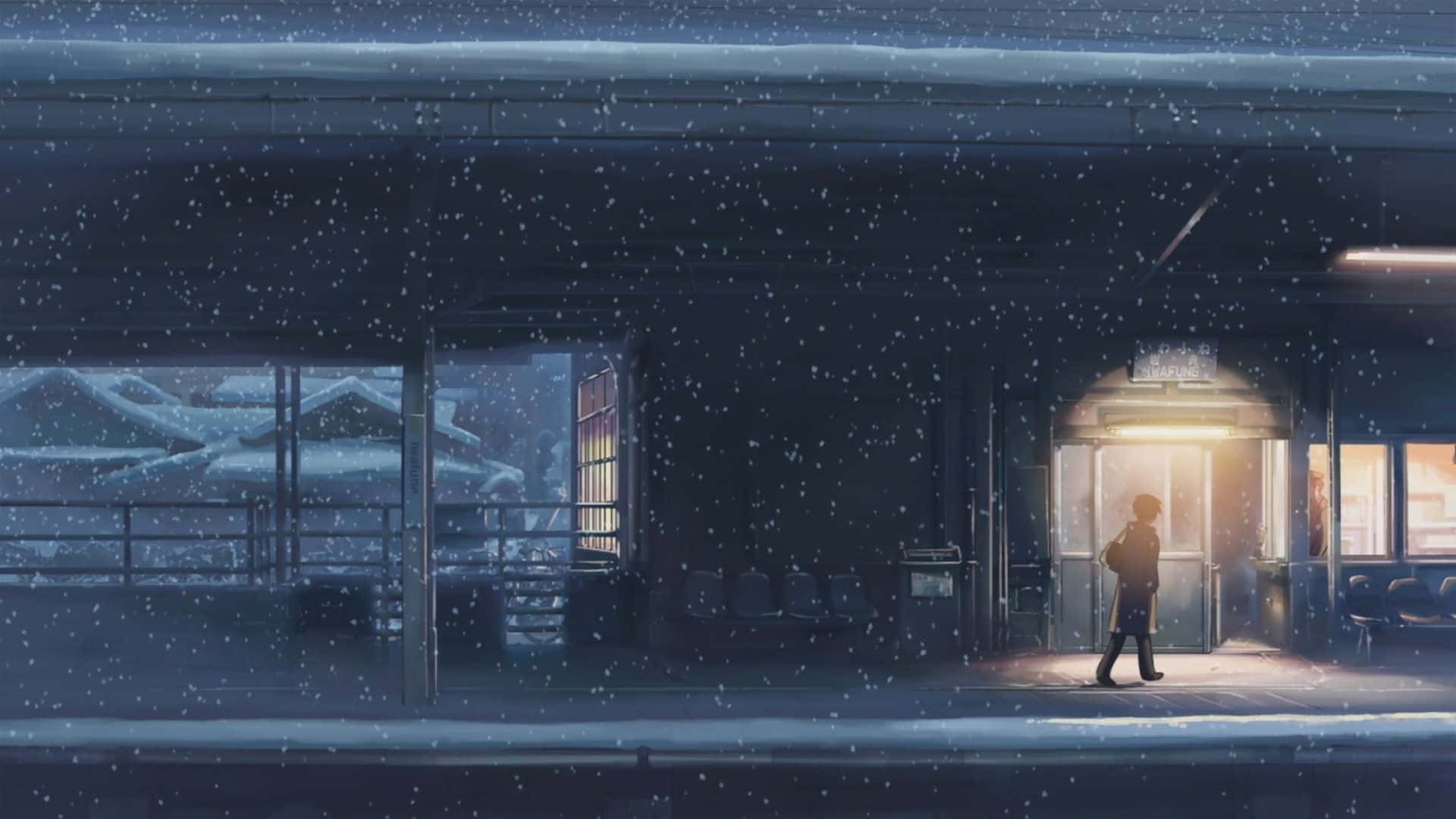 Retro Aesthetic 桌布 壁紙 — 一個孤獨的身影在夜晚走過積雪的車站，雪花飄落，門口透出溫暖的光芒。