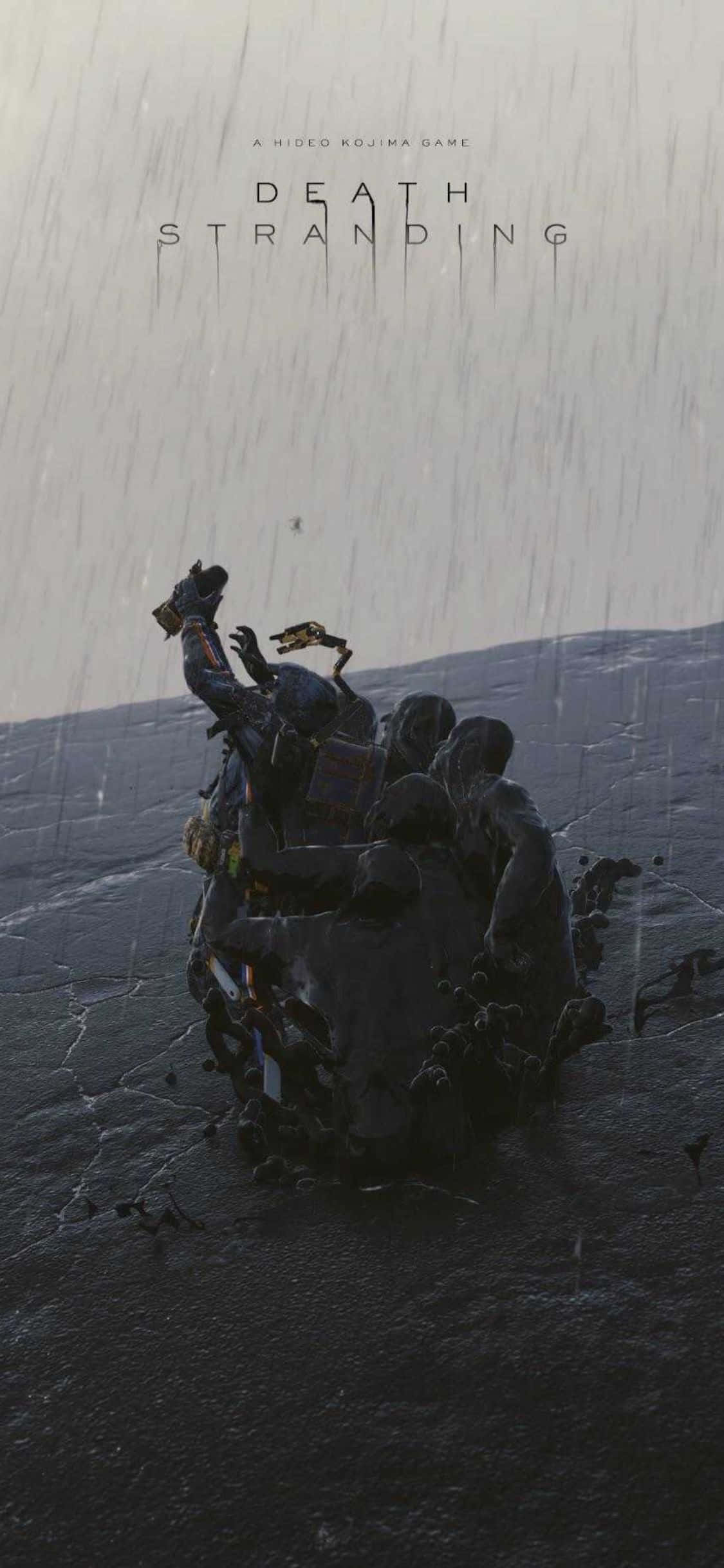 iPhone X Death Stranding 桌布 壁紙 — 一個孤獨的身影在被雨水浸透、裂開的荒地中，在灰色天空下舉起武器，是一個遊戲海報。