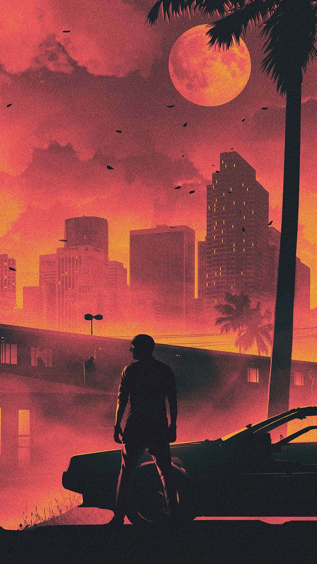 Miami 4K 桌布 壁紙 — 一個孤獨的身影站在一輛汽車旁邊，在巨大的橙色月亮下，背景是火熱的城市天際線和棕櫚樹。