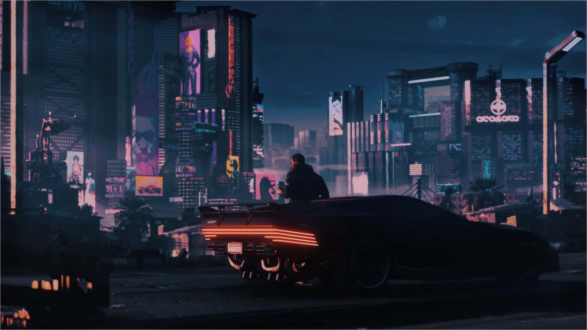 賽博龐克 桌布 壁紙 — 一個孤獨的身影站在一輛發光的跑車上，身處夜晚霓虹燈閃爍的賽博龐克城市景觀中。