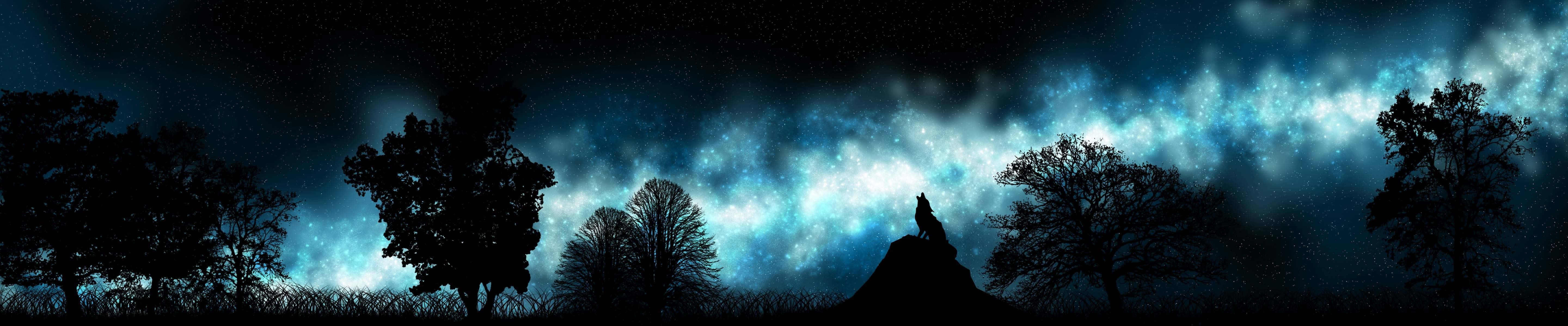 夜空 桌布 壁紙 — 一個孤獨的身影站在山頂上，在充滿藍色星雲和星星的鮮豔宇宙天空襯托下形成剪影。