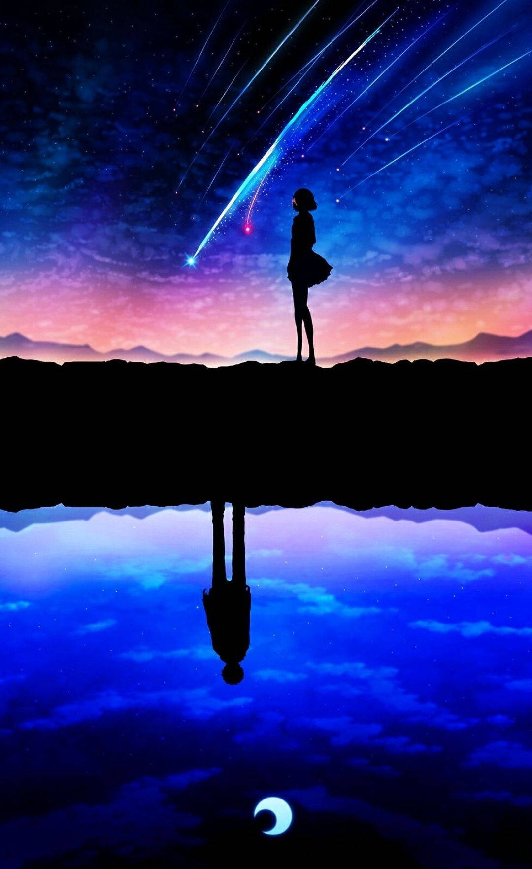 Silhouette 桌布 壁紙 — 一個孤獨的身影站在懸崖上，觀看流星在暮色天空下平靜的湖面上倒映。
