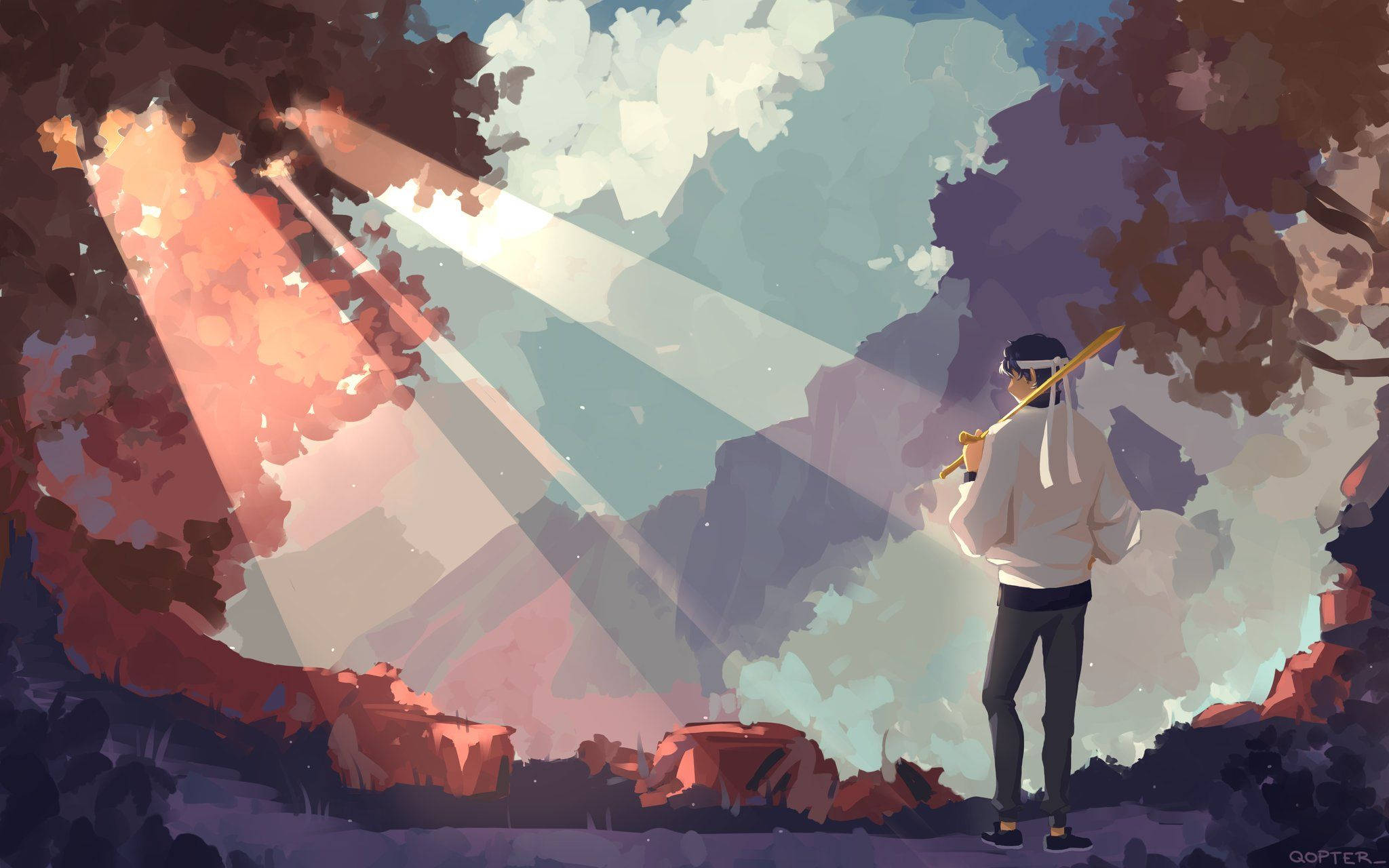 Dreamnotfound 桌布 壁紙 — 一個孤獨的身影站在森林中，沐浴在穿過樹木和雲層的溫暖陽光下。