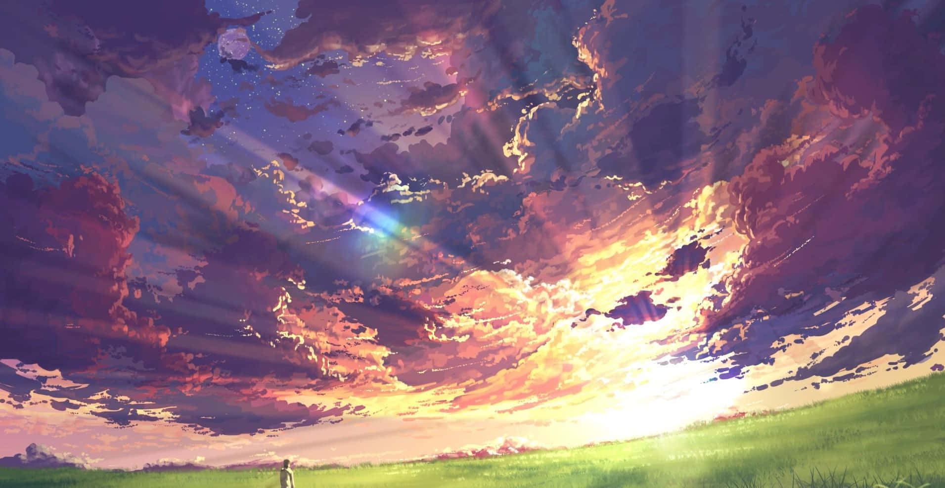 Anime Sunset 桌布 壁紙 — 一個孤獨的身影站在長滿草的山丘上，頭頂是廣闊的天空，夕陽下佈滿火橙色和深紫色的雲彩。