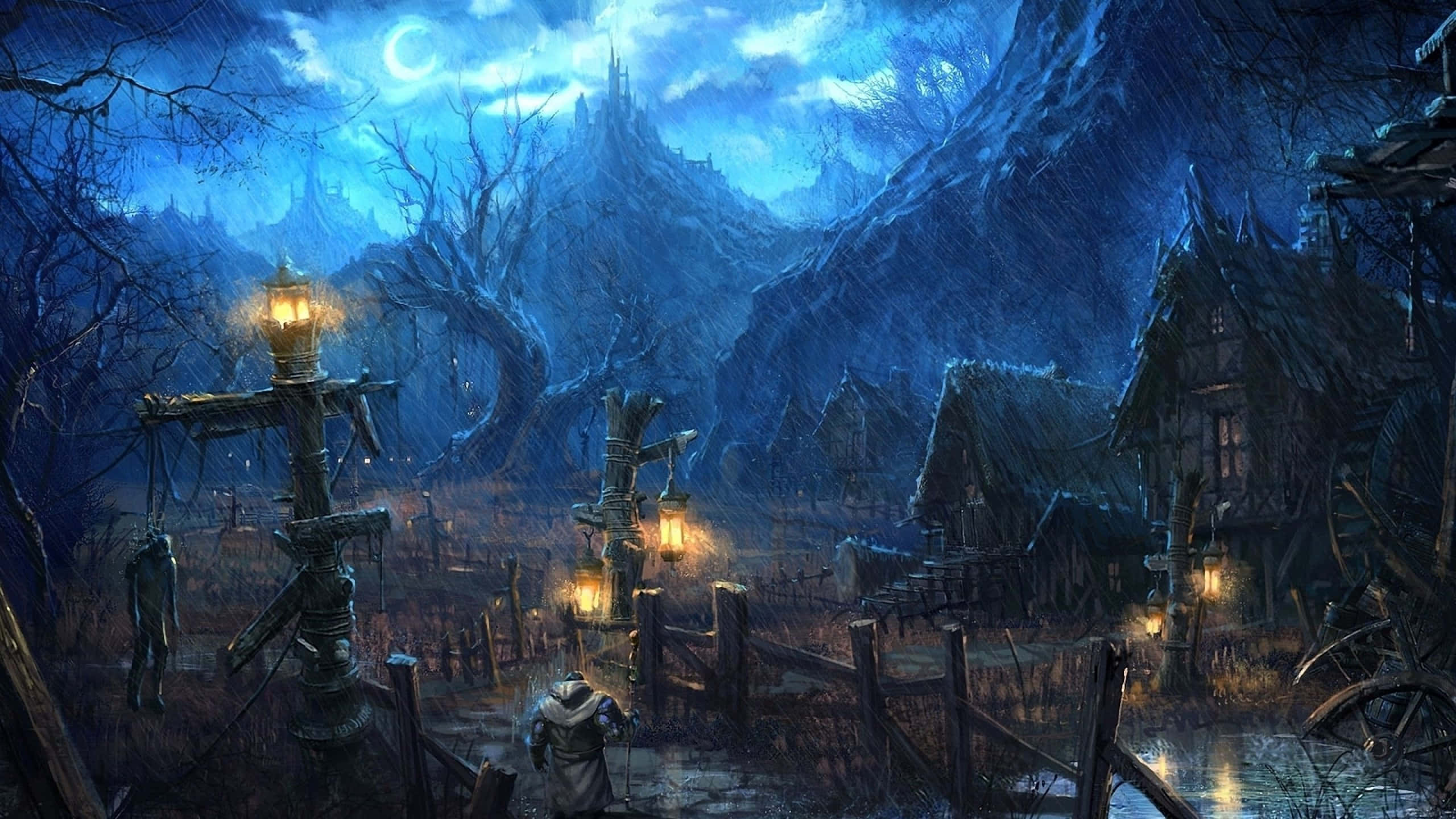 Spooky Art 桌布 壁紙 — 一個孤獨的身影走過月光下的陰森村莊，周圍有發光的燈籠、光禿禿的樹木和 looming 的黑暗山脈。