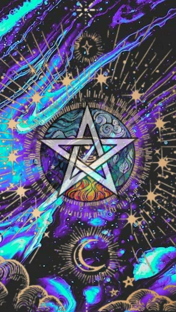 Witchy Phone 桌布 壁紙 — 一個宇宙五角星在黑暗虛空中散發出金色星星和漩渦星雲，呈現電光藍和紫色。