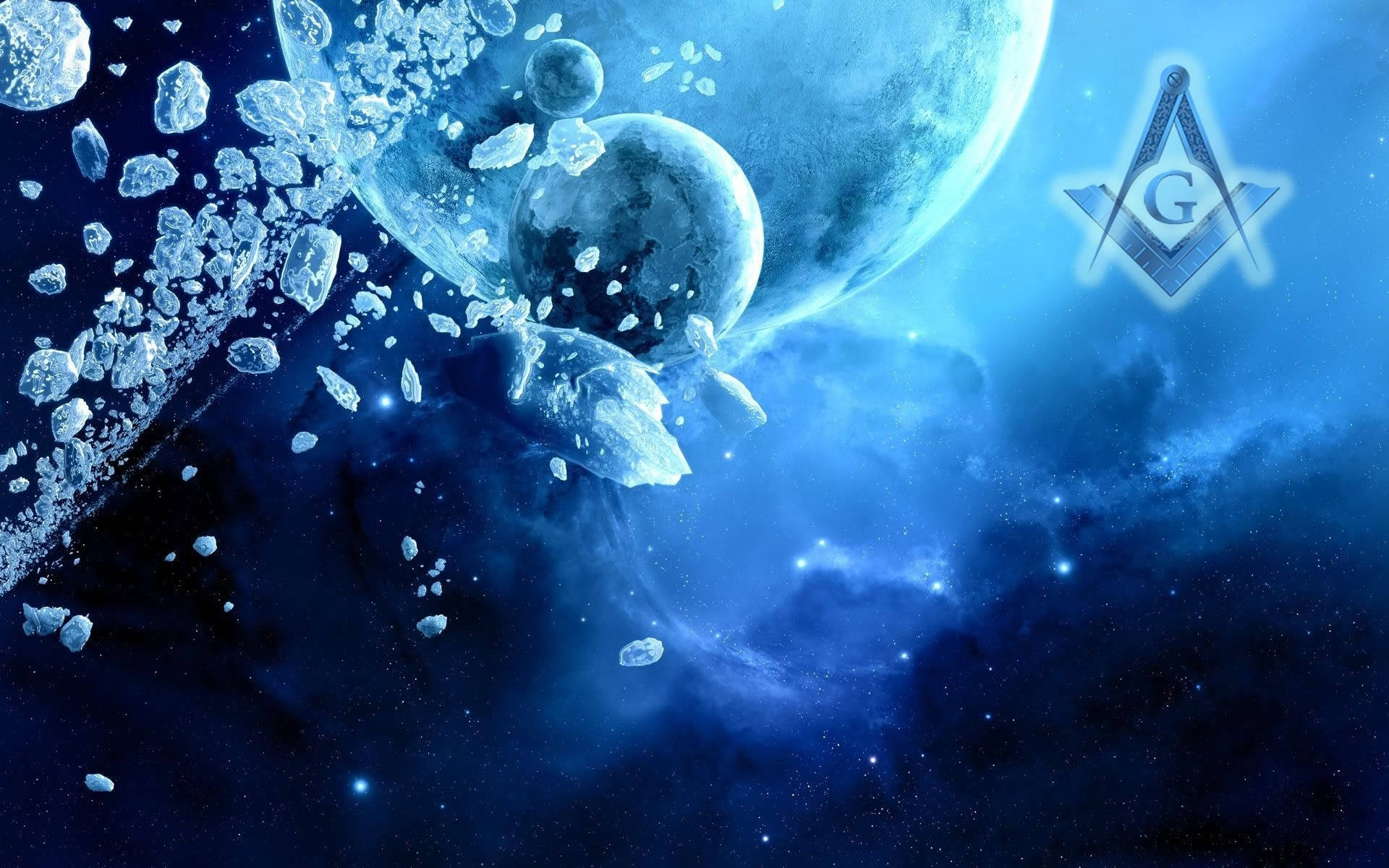 Masonic 桌布 壁紙 — 一個宇宙場景，冰冷的隕石在發光的藍色行星和星空中發光的共濟會符號附近漂浮。