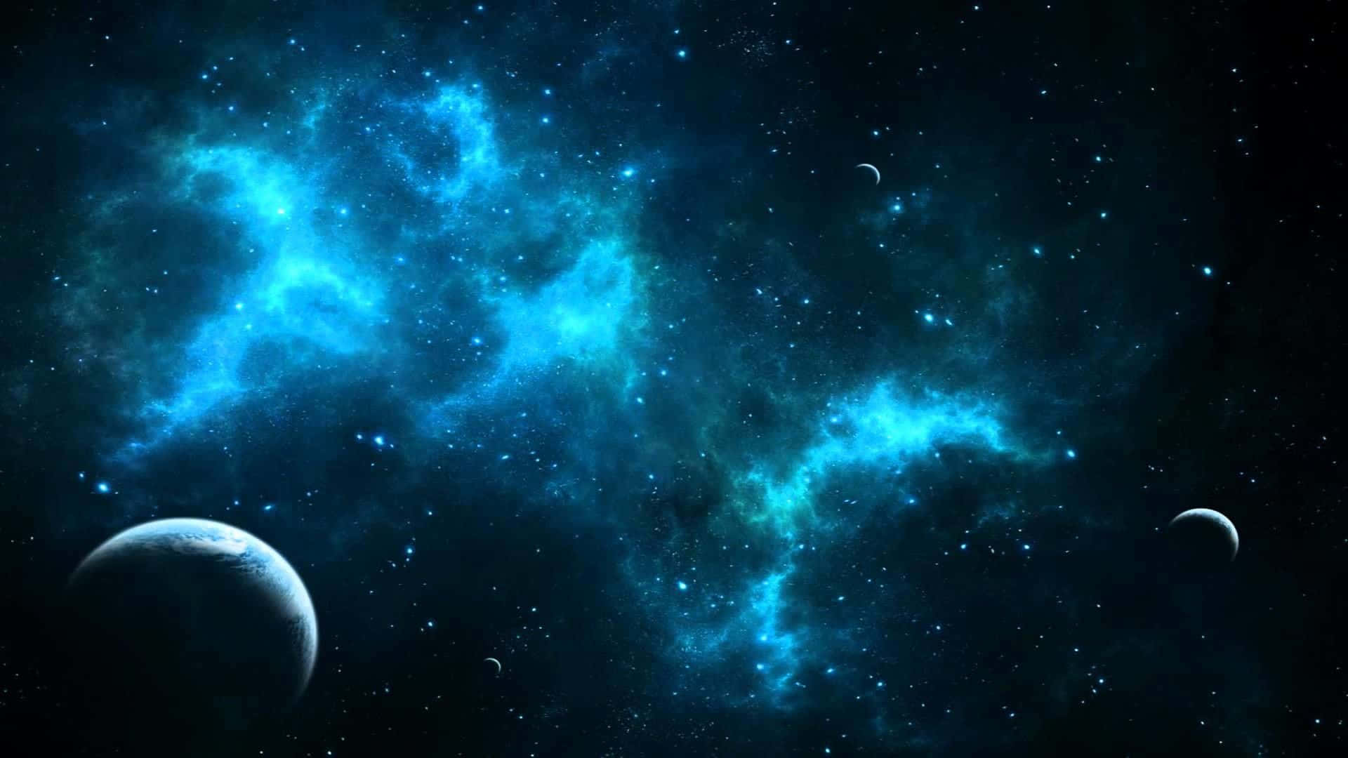 Cartoon Space 桌布 壁紙 — 一個宇宙場景，發光的藍色星雲和行星在佈滿星空的黑色虛空中。