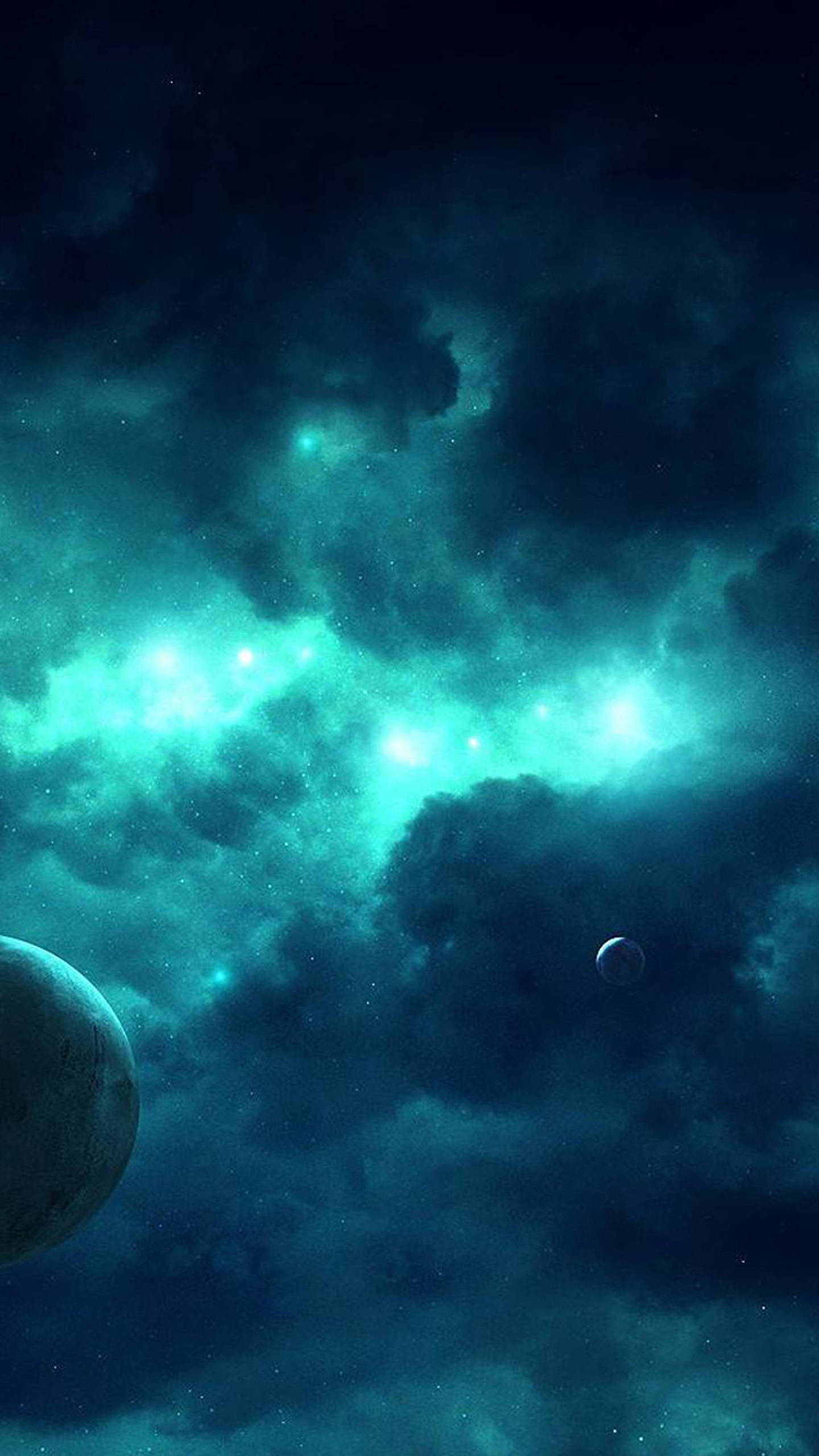 Edge 桌布 壁紙 — 一個宇宙場景，發光的青綠色星雲在黑暗行星周圍旋轉，背景是繁星點點的夜空。