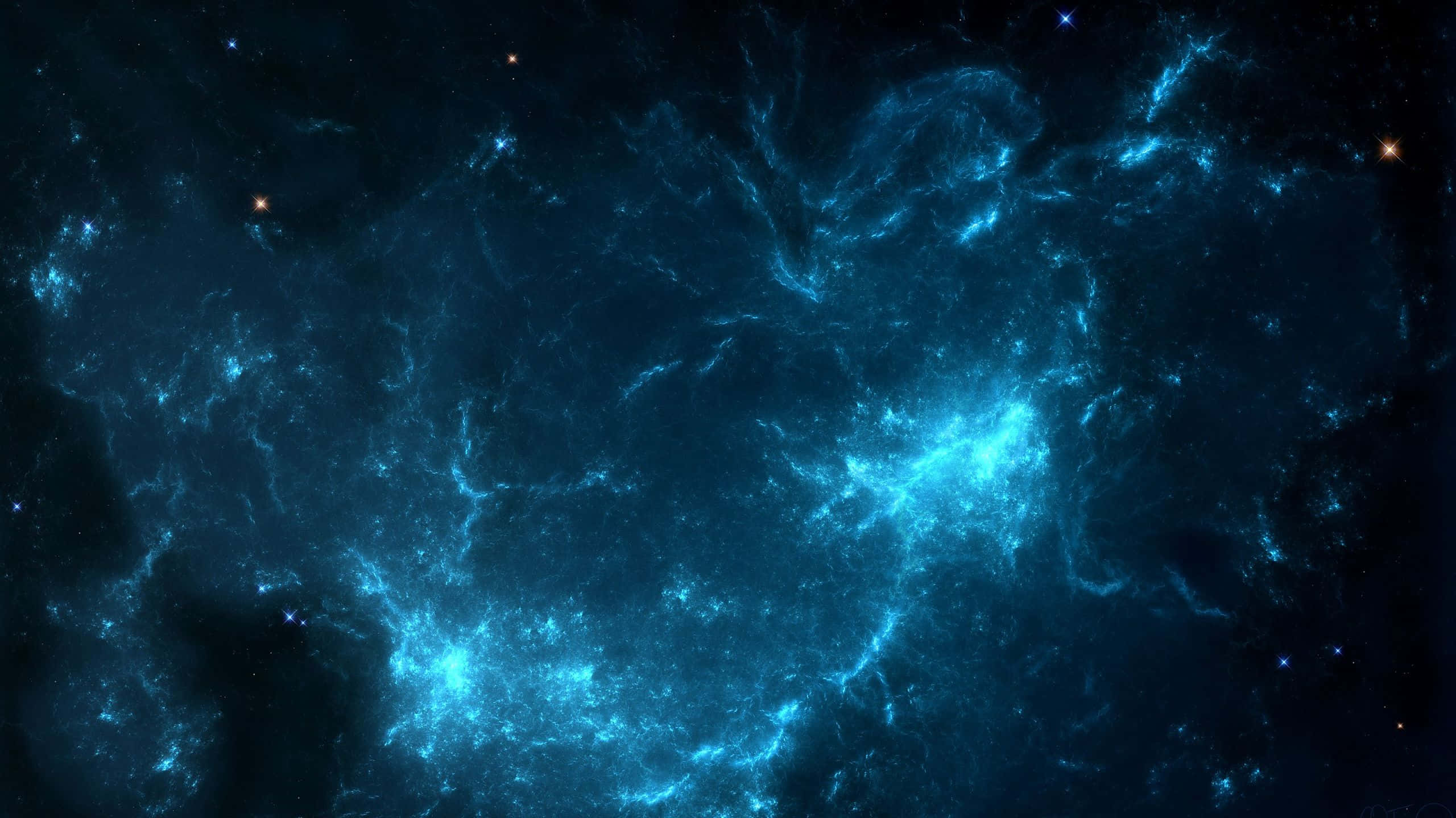 桌布 壁紙 — 一個宇宙星雲在佈滿星星的黑色虛空中發出電光藍色的卷鬚光芒。
