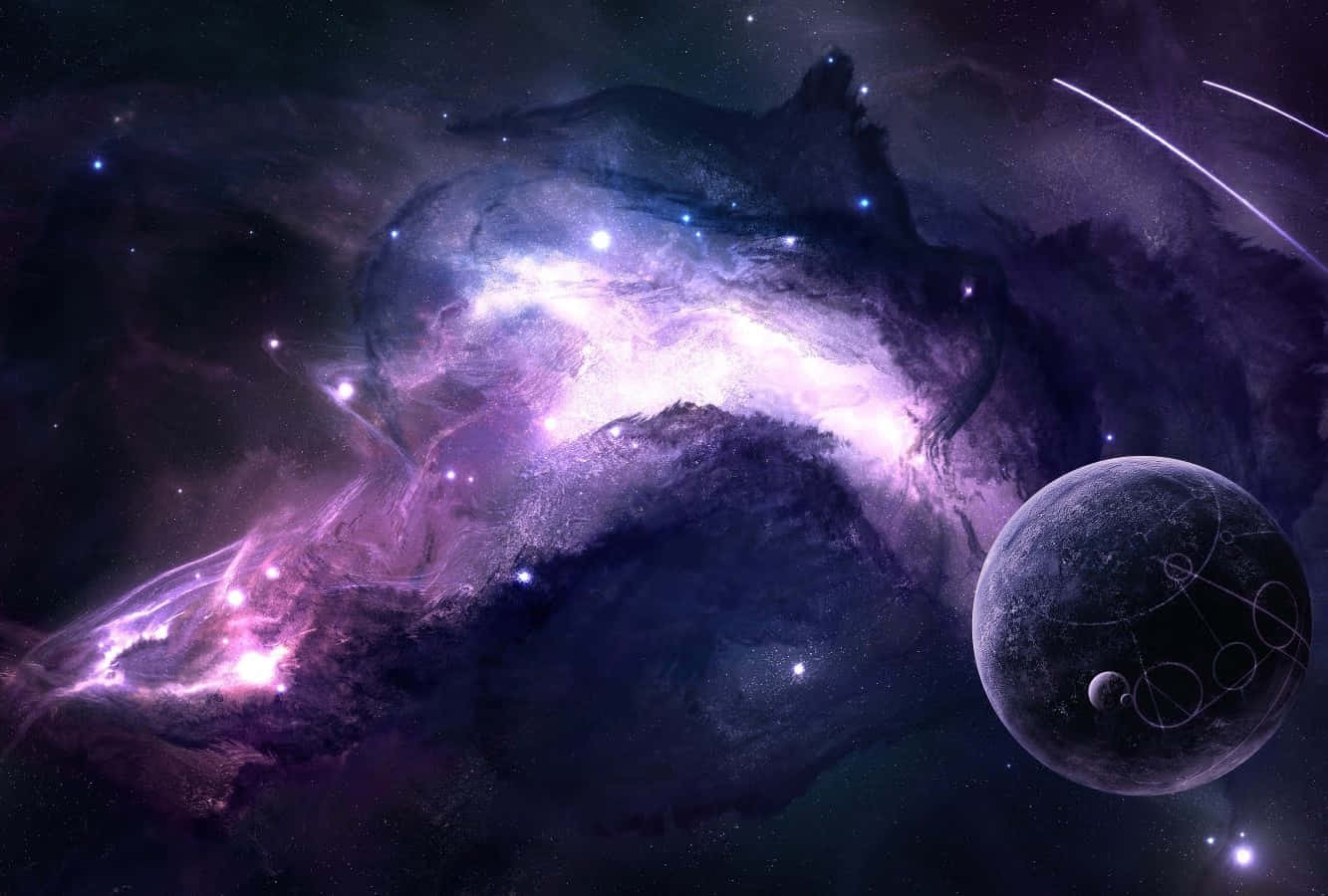 酷炫太空 桌布 壁紙 — 一個宇宙星雲在充滿活力的紫色和藍色中旋轉，附近有一個黑暗的行星和月亮，在星空下。