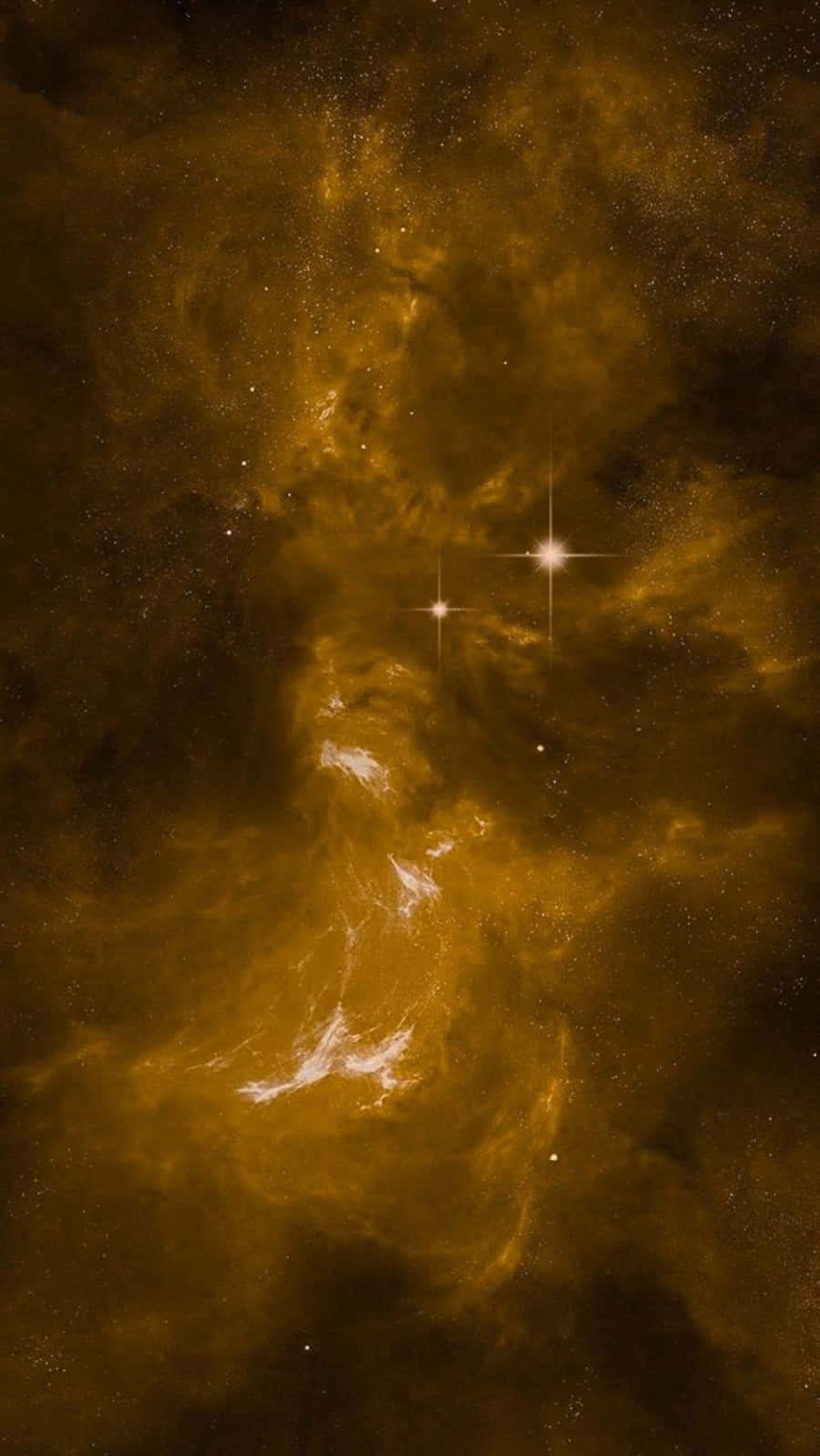 Yellow Galaxy 桌布 壁紙 — 一個宇宙星雲在豐富的琥珀色和金色色調中旋轉，兩顆明亮的星星穿透發光的氣體雲。
