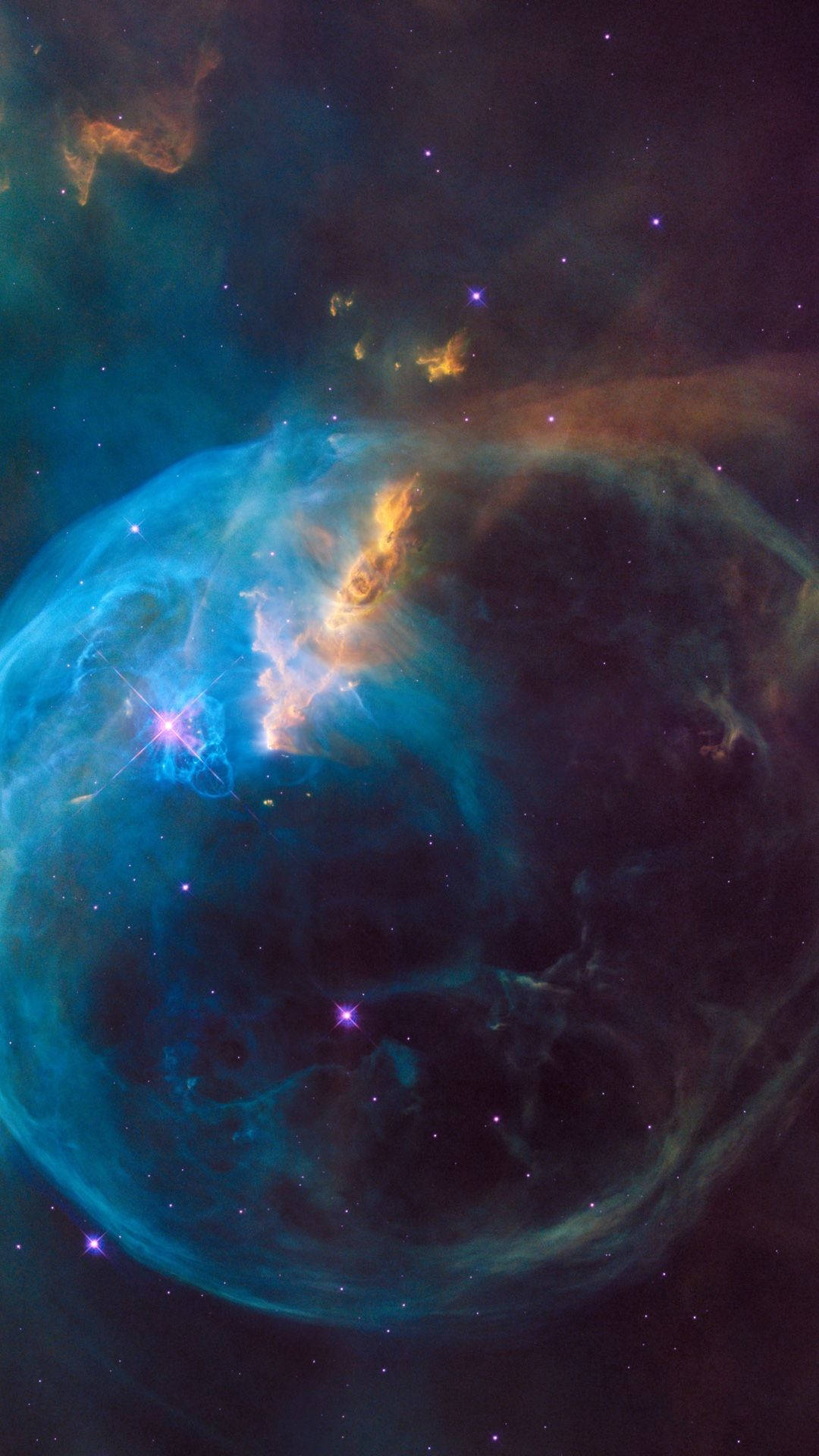 在深空中帶有發光星星的鮮豔宇宙星雲。