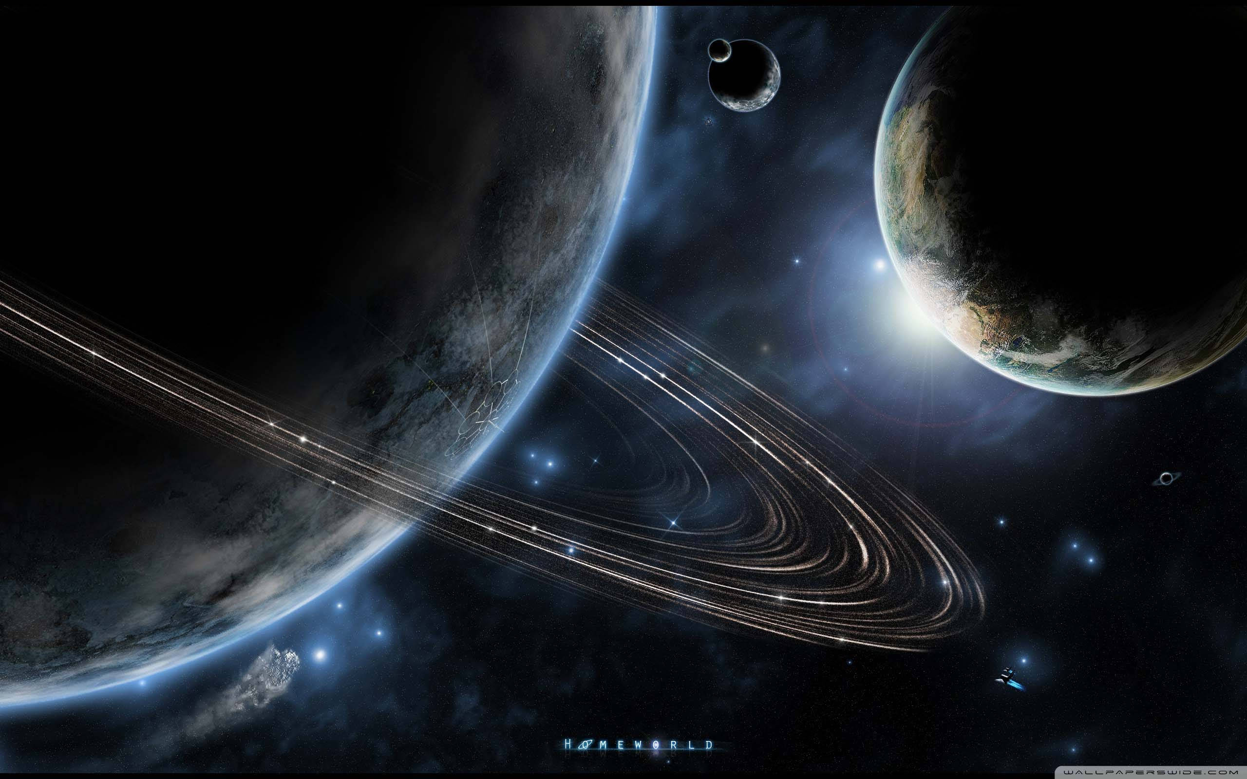 宇宙 桌布 壁紙 — 一個宇宙景觀，包含一個有環的行星和一個類似地球的世界，在星空中發光，伴隨著一個小月亮和遙遠的太空船。